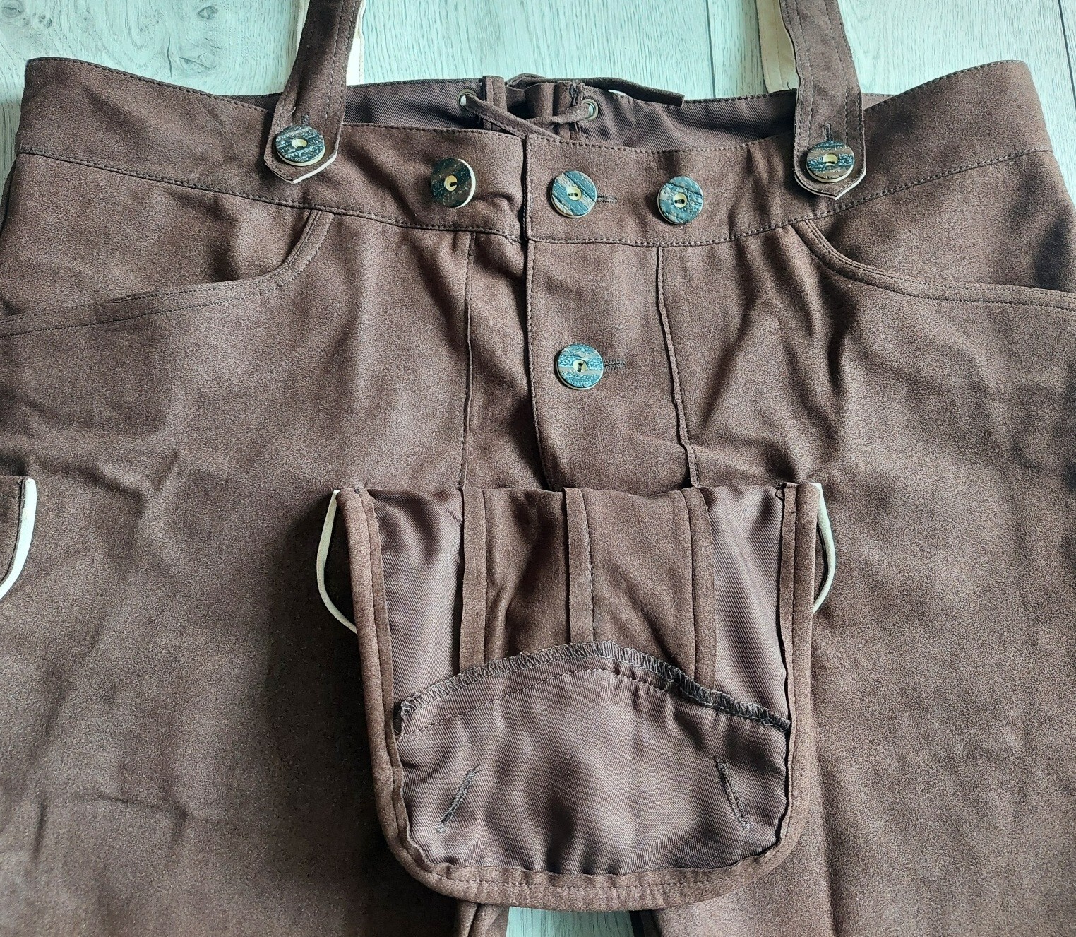 Bavarian lederhosen OKAY, shorts, 55% nylon, size EU 54 US XL, small used, China
