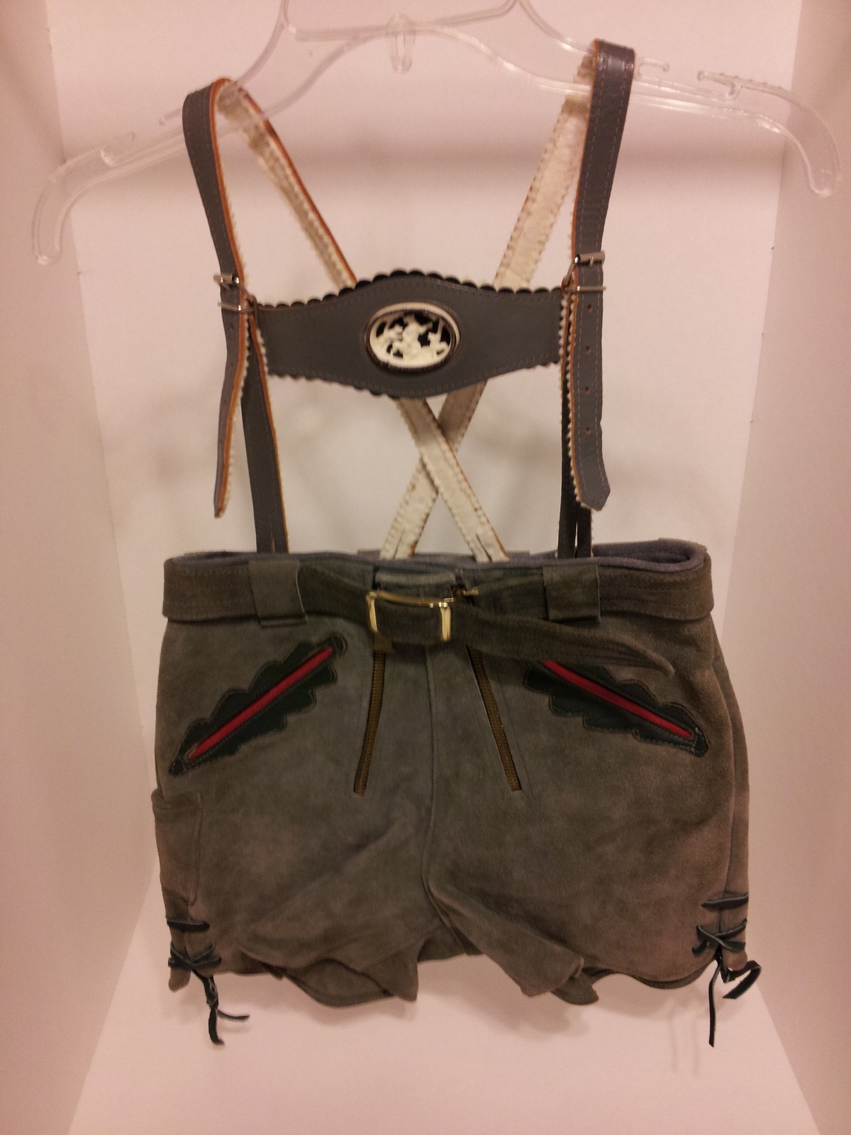 LEDERHOSEN VINTAGE BOYS 22 INCH WAIST GREEN SUEDE DOUBLE ZIPPERED ECHT LEDER