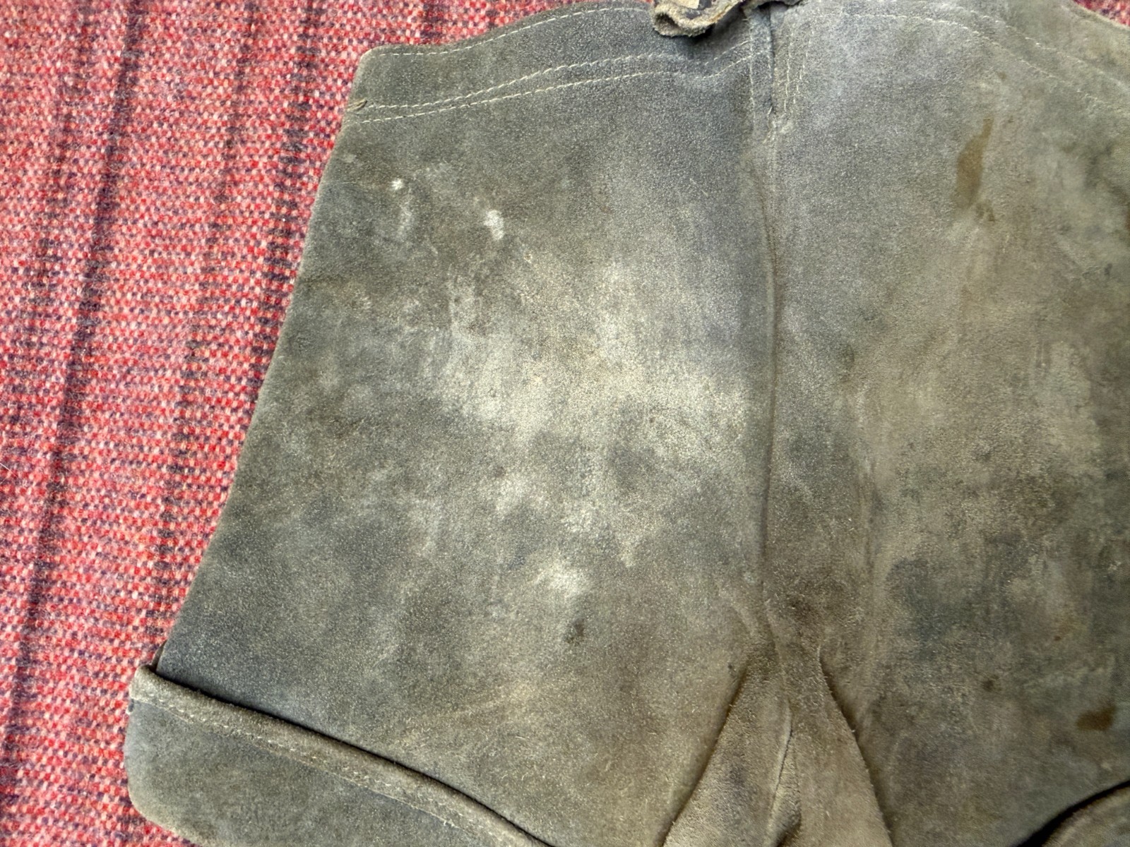 TODDLERS VINTAGE BROWN LEATHER SUEDE GERMAN LEDERHOSEN BIBS