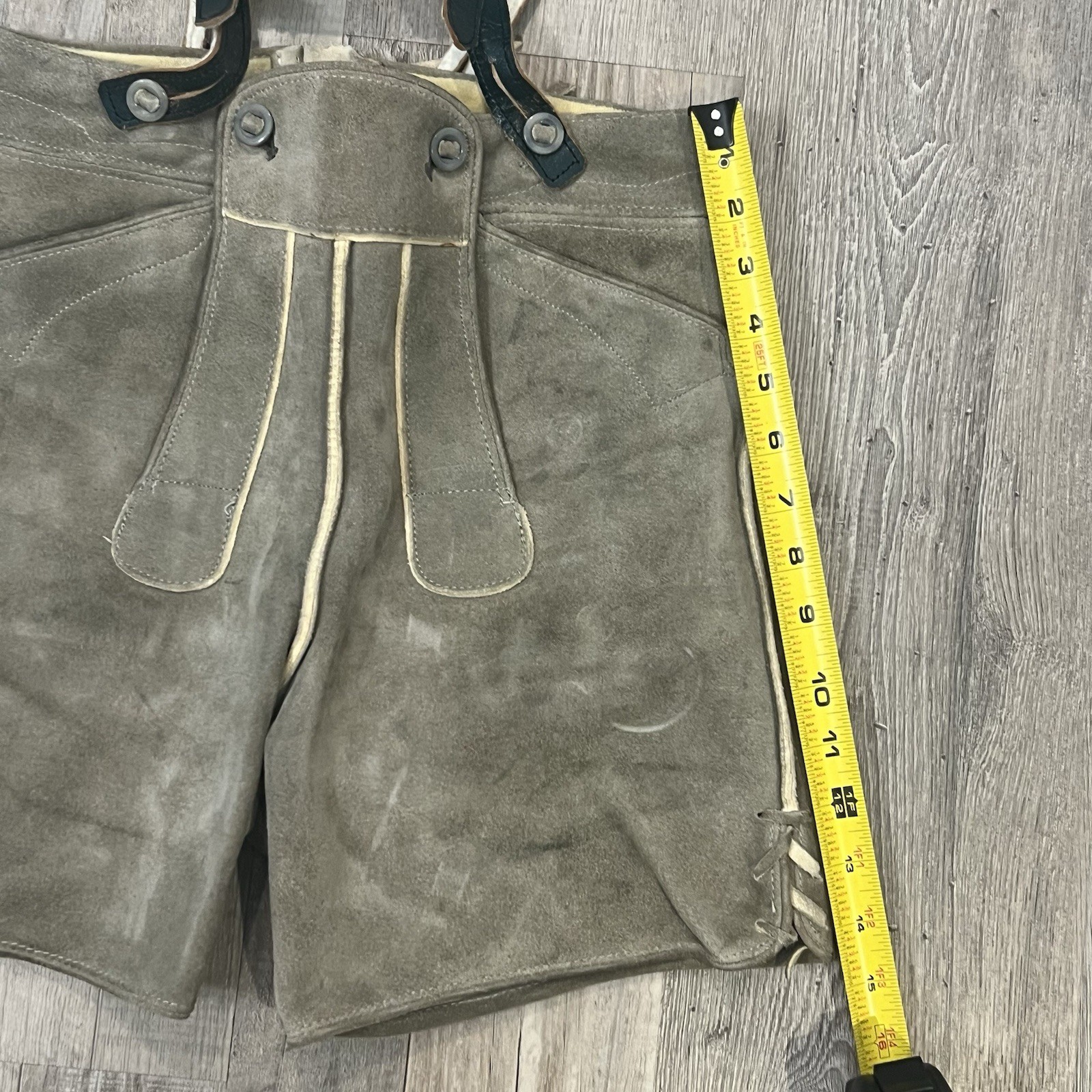 Vintage Marke Bergfreund Lederhosen Grey Suede Leather Shorts Suspenders Size 27