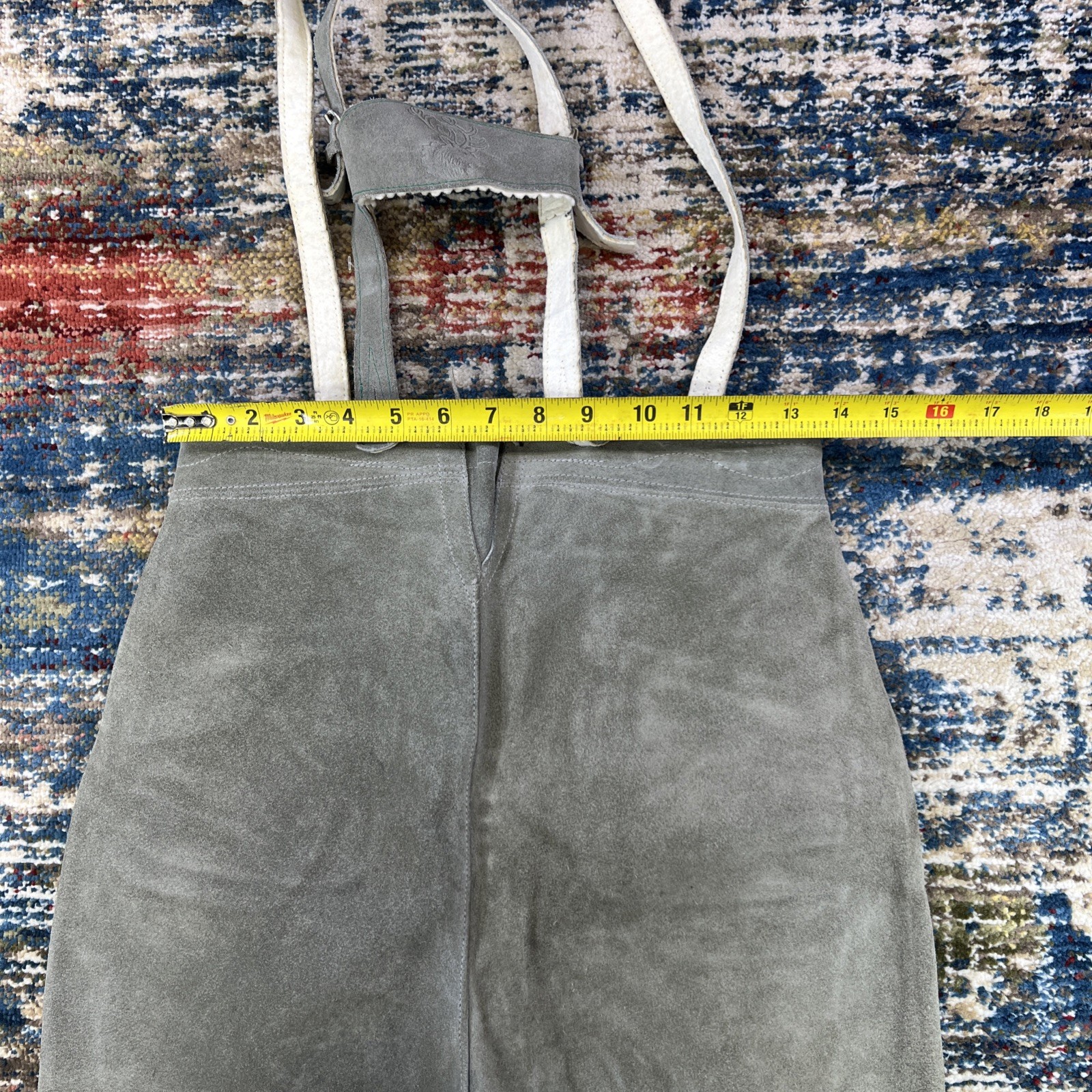 Vintage German Austrian Lederhosen Grey Shorts Suede Leather Size 38 Suspenders