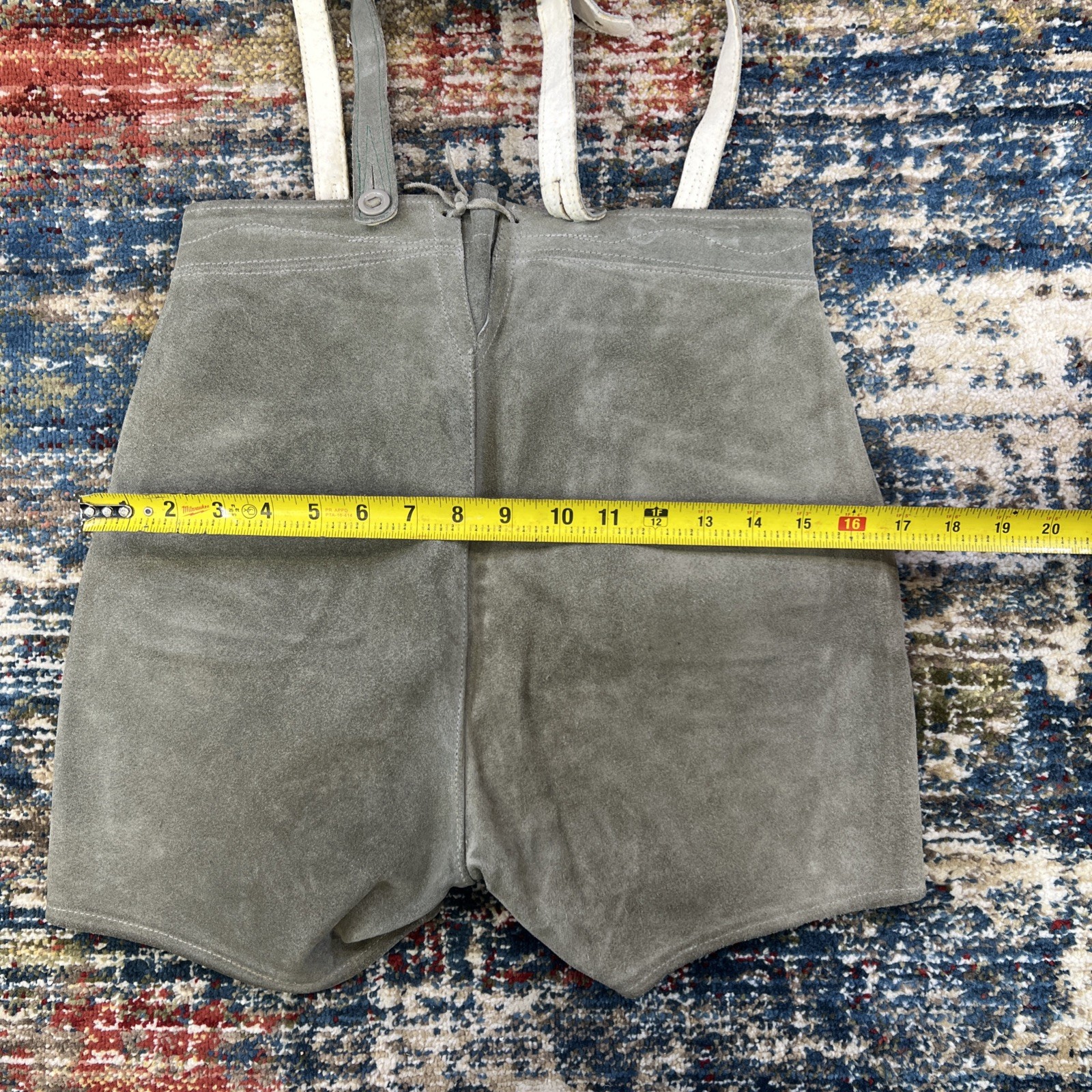 Vintage German Austrian Lederhosen Grey Shorts Suede Leather Size 38 Suspenders