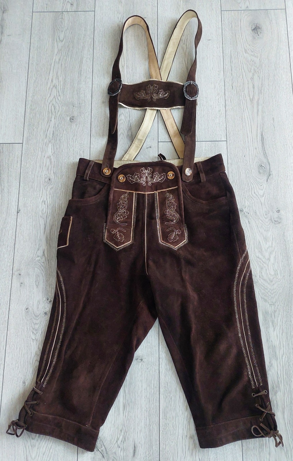 Bavarian Lederhosen LIVERGY, Shorts Leather, size EU 48, US – M , used, Pakistan