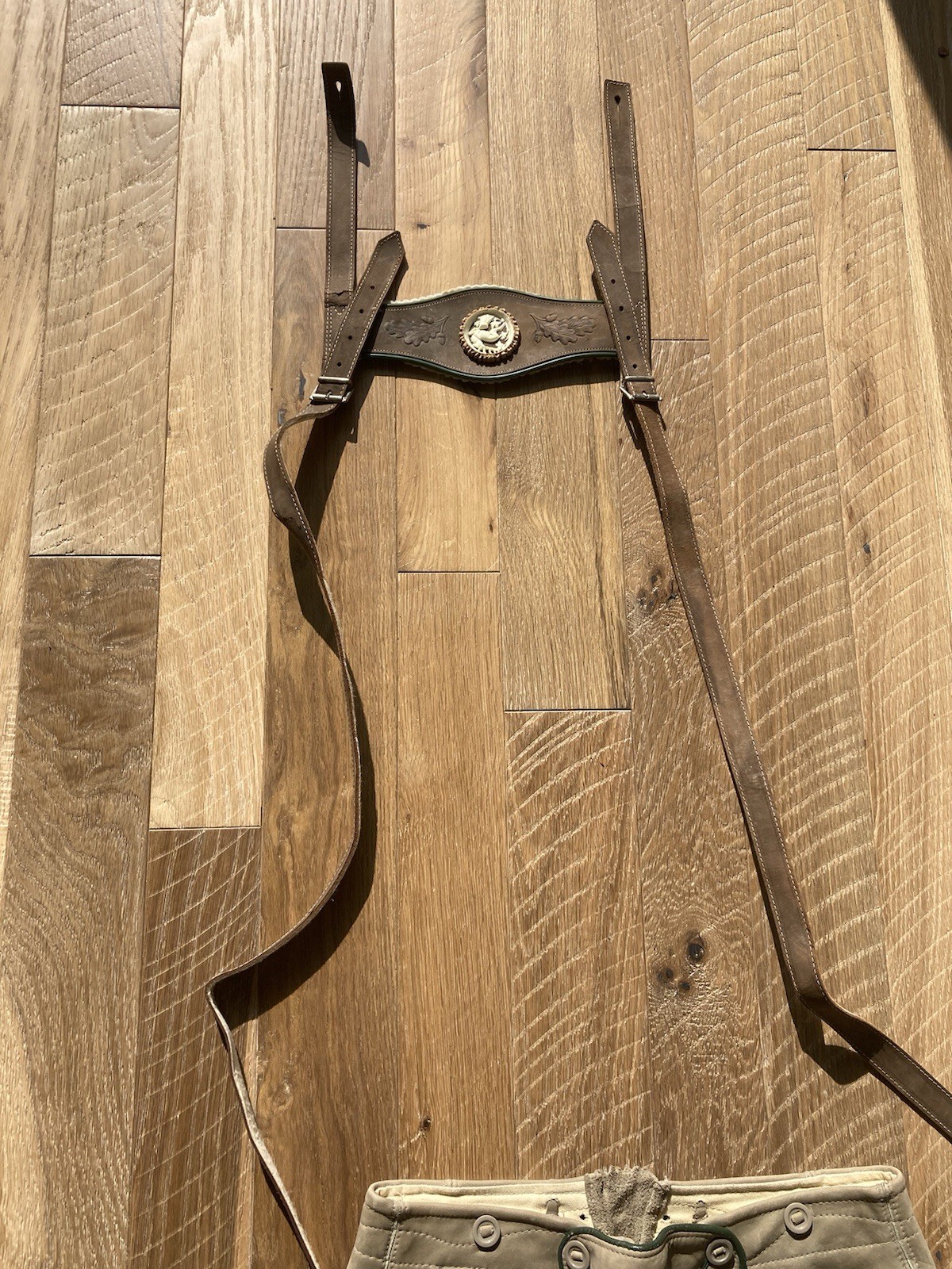 Authentic German Bavarian Leather Lederhosen w/ Suspenders Oktoberfest Sz 46