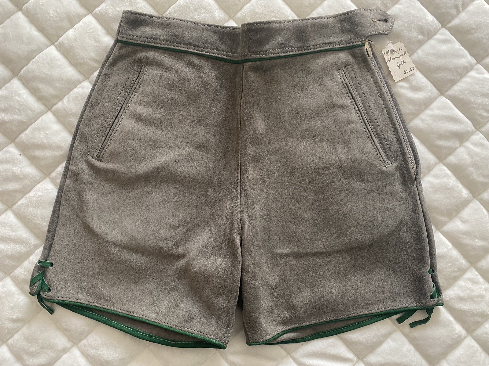Vintage NWT Lederhosen Gray Suede Shorts German Oktoberfest Small 26” Sporthaus