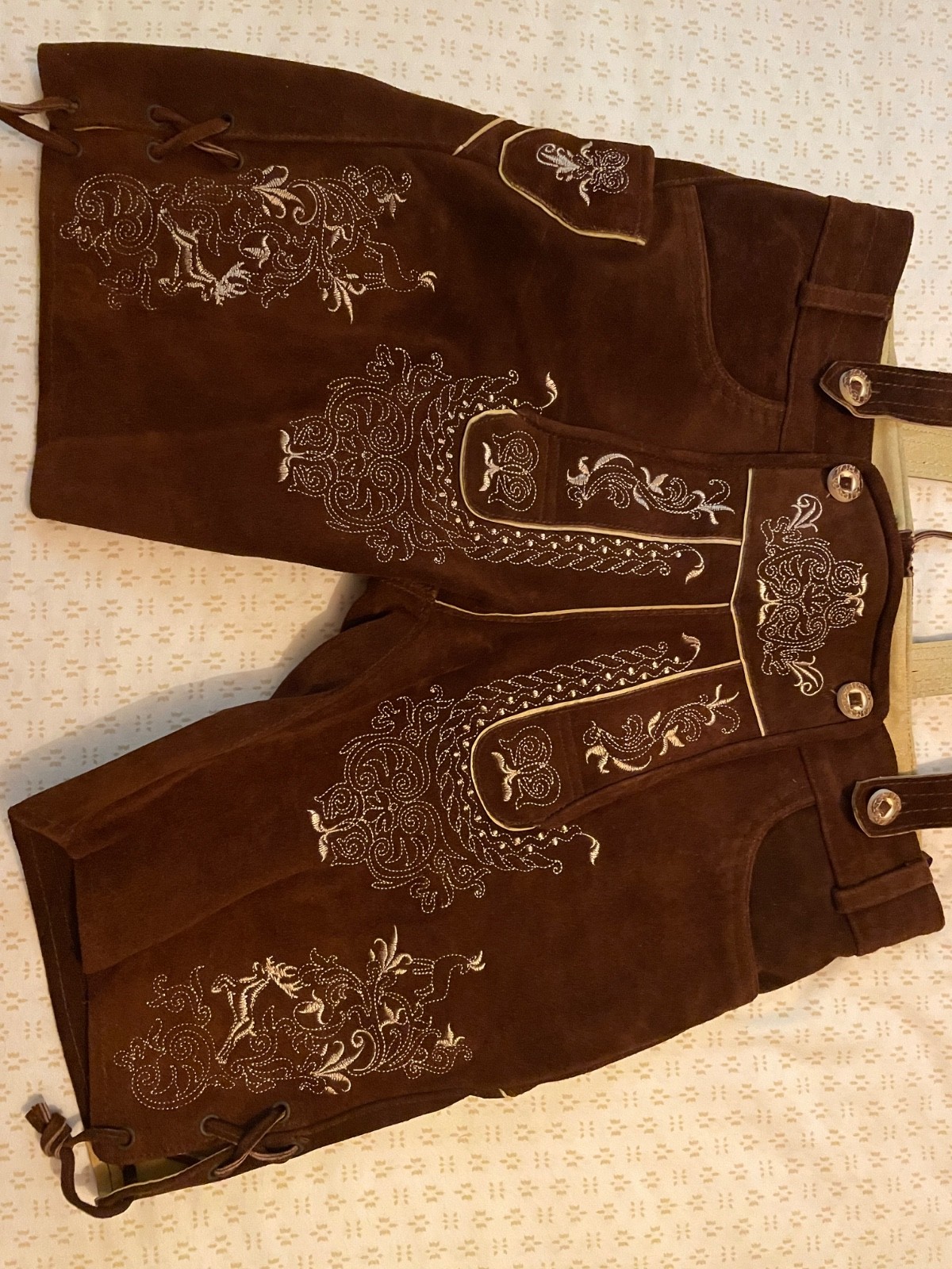 Mens Lederhosen Size 32 Shirt, Socks, Tie, and Garters Included