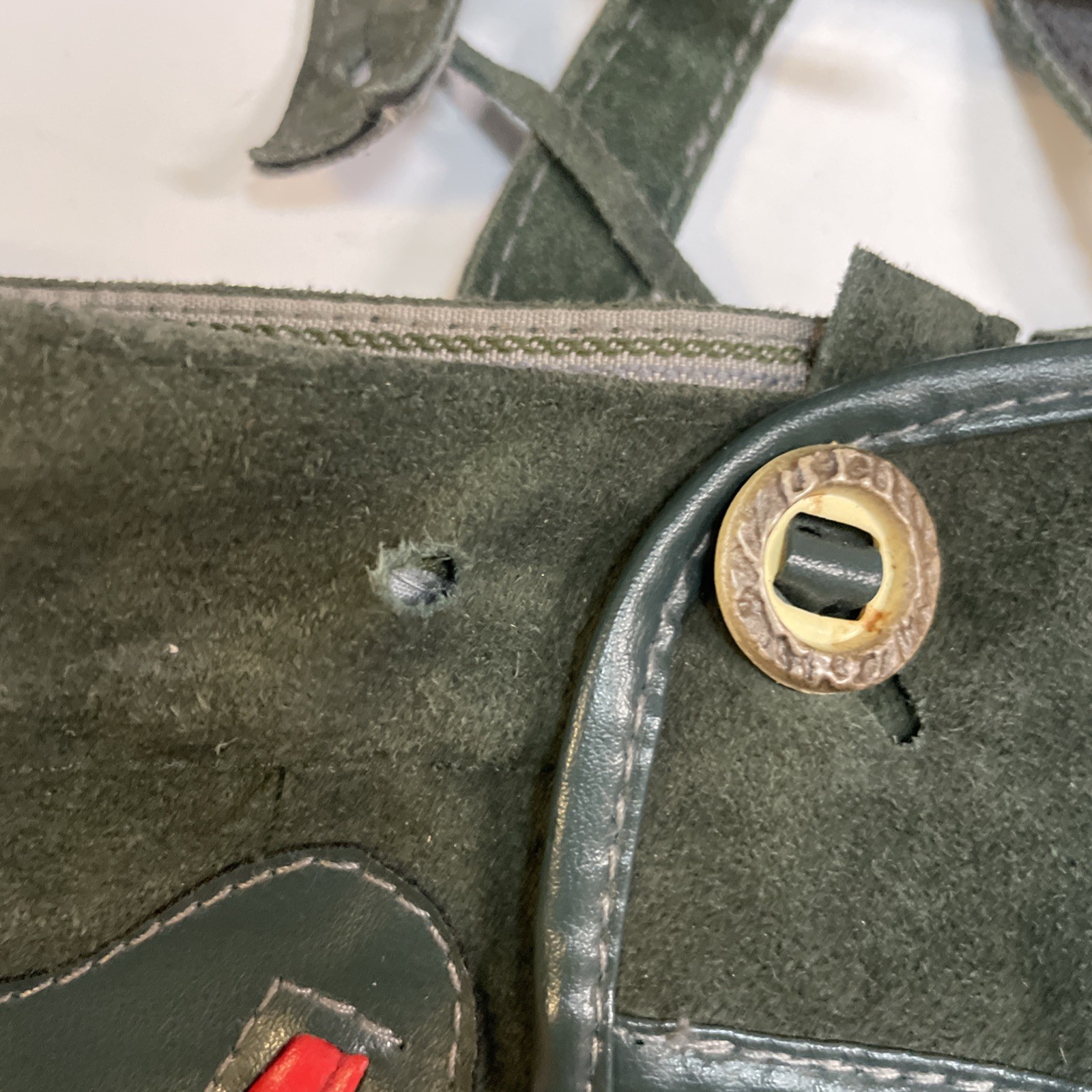 Lederhosen Bavarian German Oktoberfest Green Leather For Kid Missing One button!