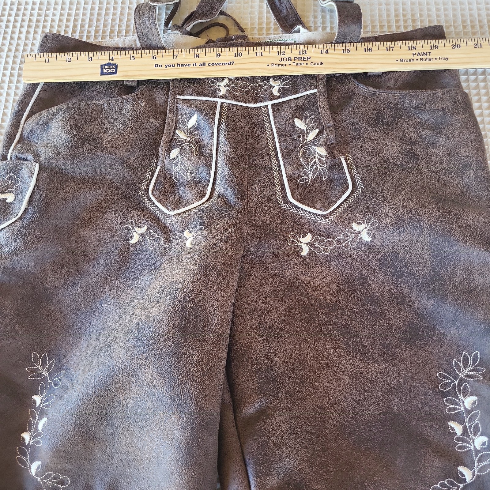 SMOG Men’s XL Brown Embroidered Lederhosen Bavarian Shorts Oktoberfest Munich