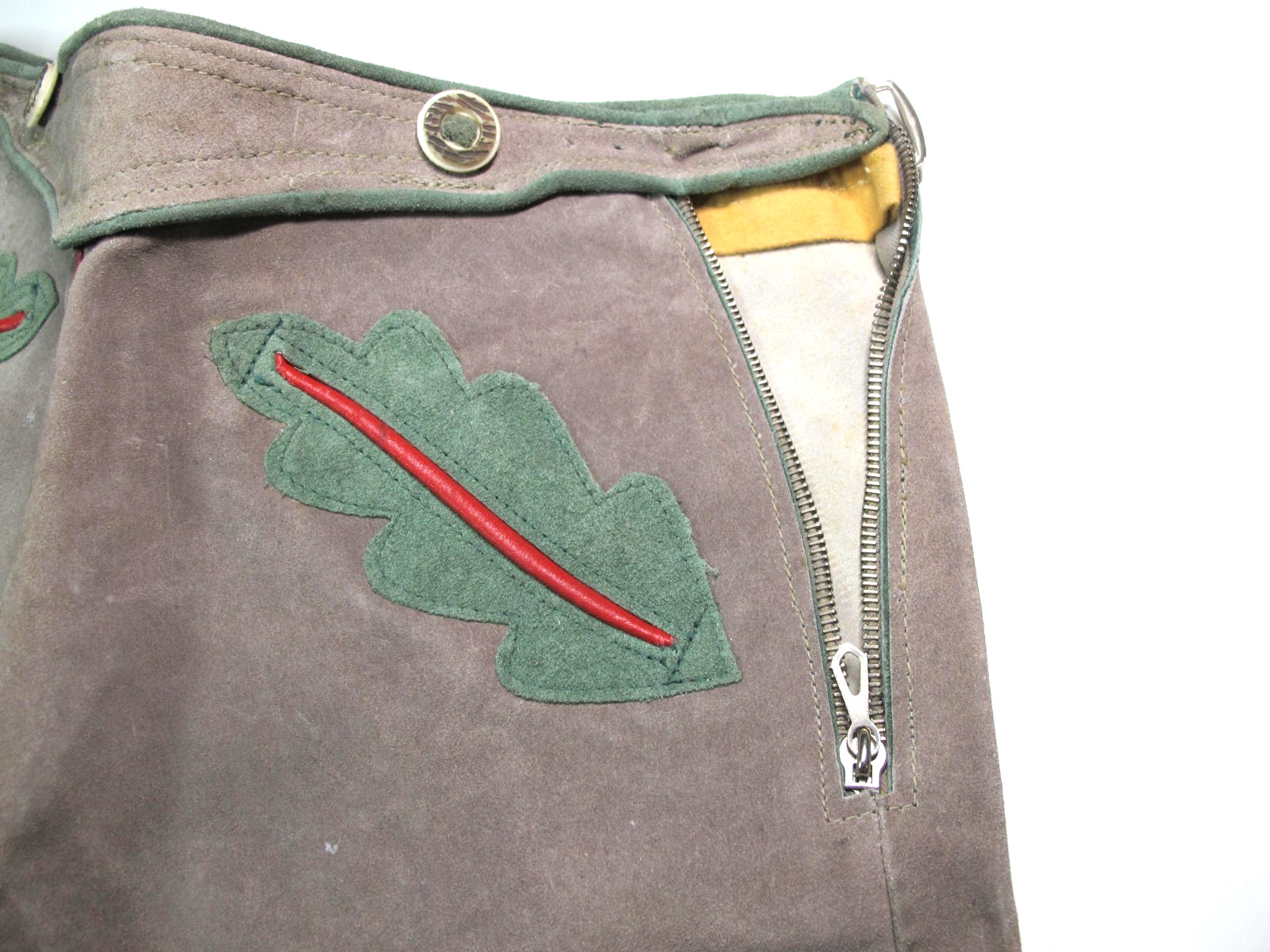 Vintage German Lederhosen Men`s Shorts Gray Suede Leather OctoberFest Folk