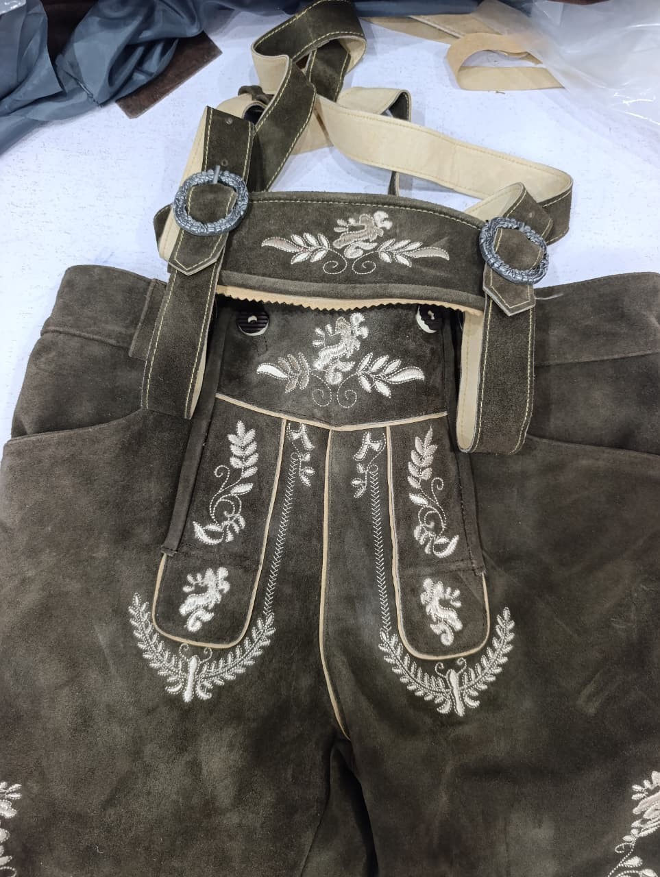 Men’s Lederhosen Shorts Genuine Suede Leather Bavarian Oktoberfest Suspenders