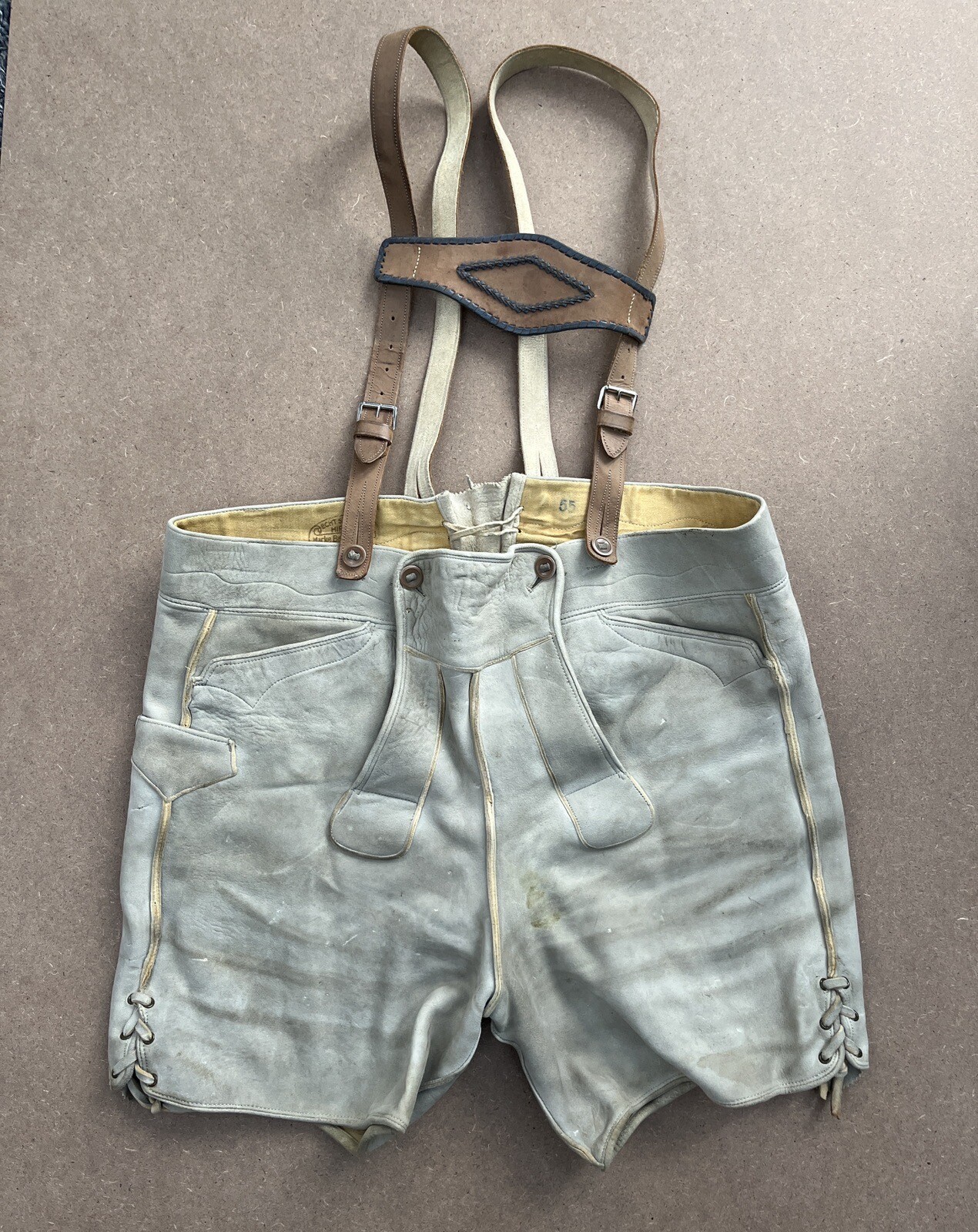 Vintage German Bergfreund Lederhosen Leather Shorts Pants Oktoberfest Retro