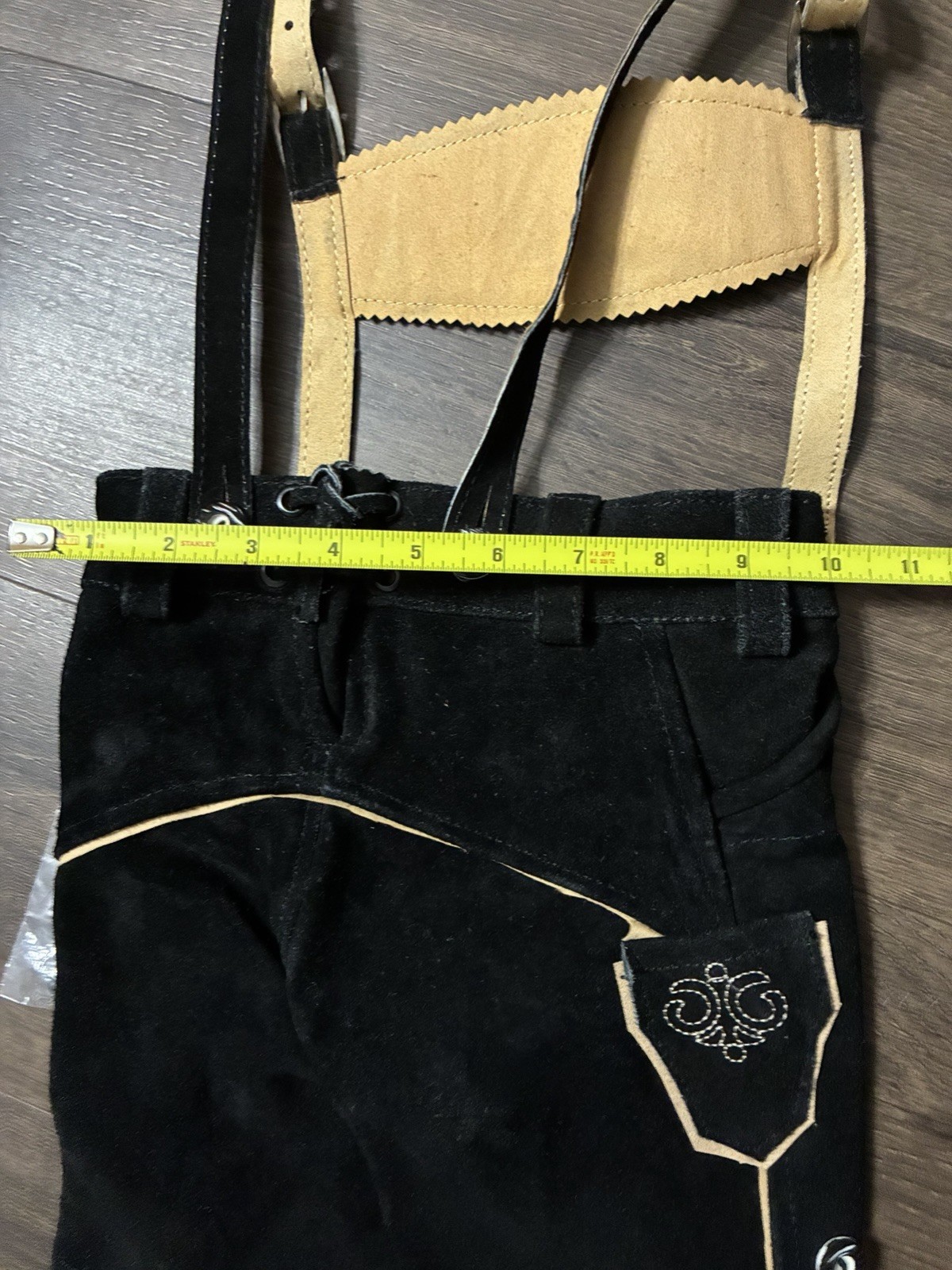 Kids Lederhosen Size 4 Genuine Suede Leather Oktoberfest NWOT w/ Suspenders