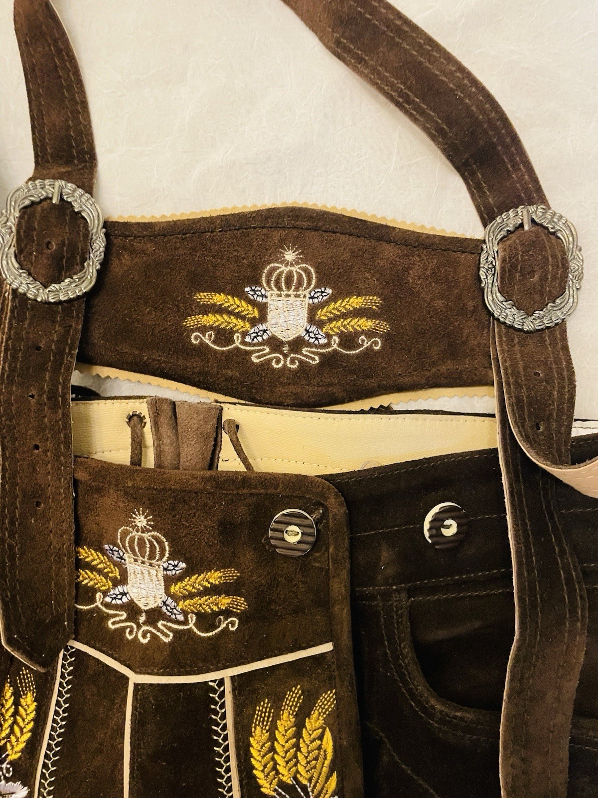 Oktoberfest Lederhosen – Authentic Bavarian Lederhosen-Suede Leather US 36 EU 52