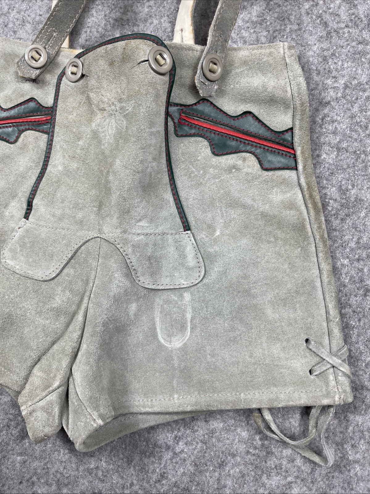 Vintage Lederhosen Authentic Suede Leather German Shorts Youth 4 Child 20″ waist