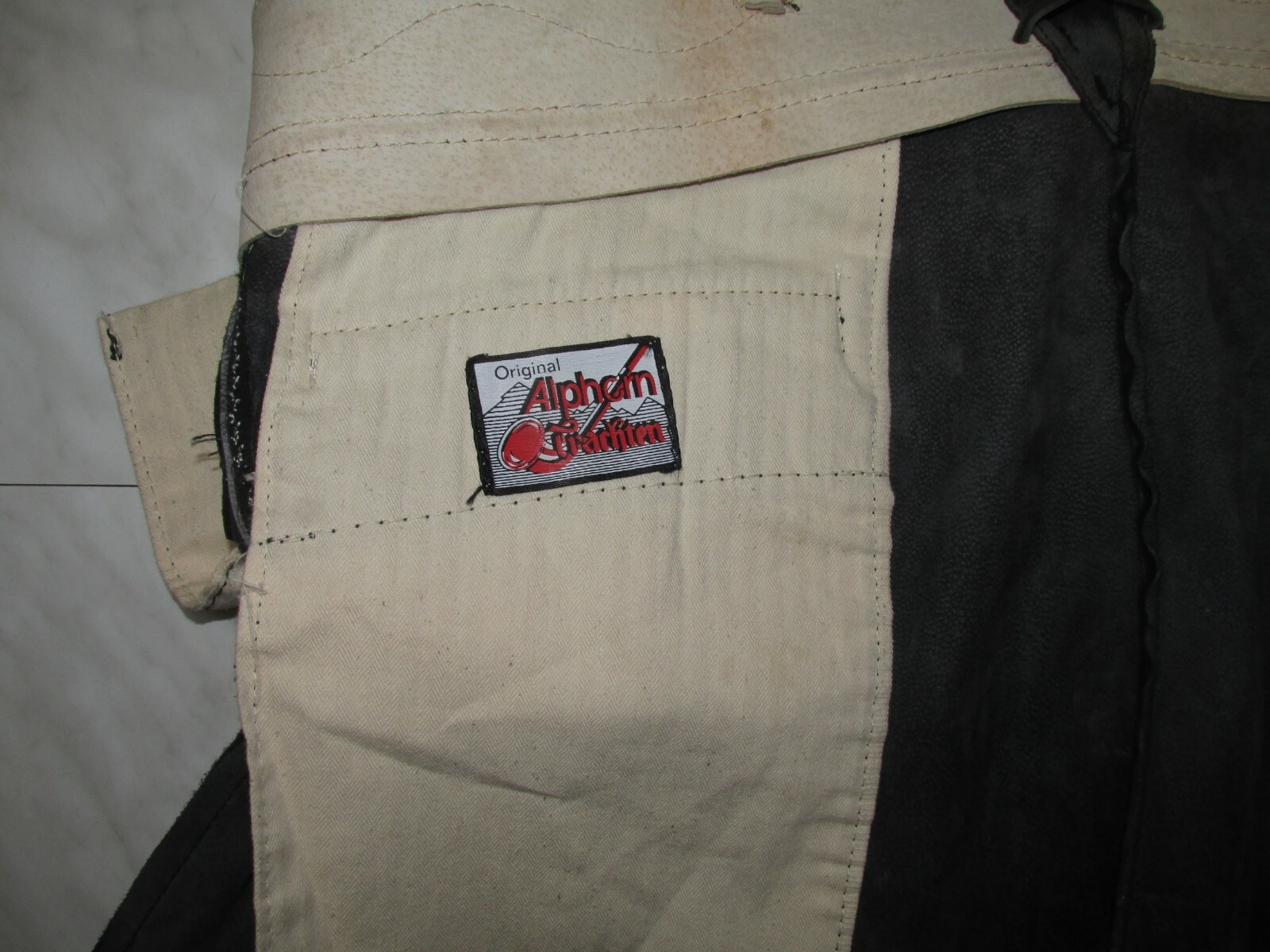 Vintage 80er Kniebund Lederhose Träger Gay Größe 58 innen Glattleder sehr weich