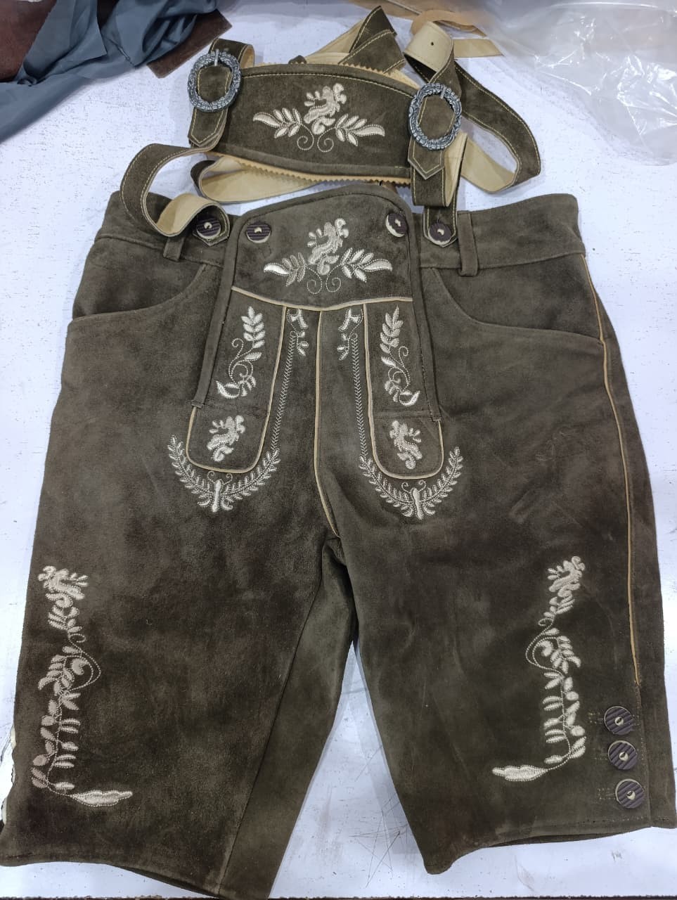 Men’s Lederhosen Shorts Genuine Suede Leather Bavarian Oktoberfest Suspenders