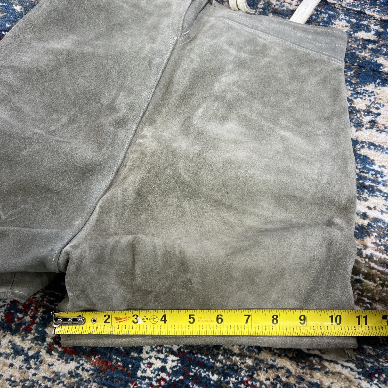 Vintage German Austrian Lederhosen Grey Shorts Suede Leather Size 38 Suspenders
