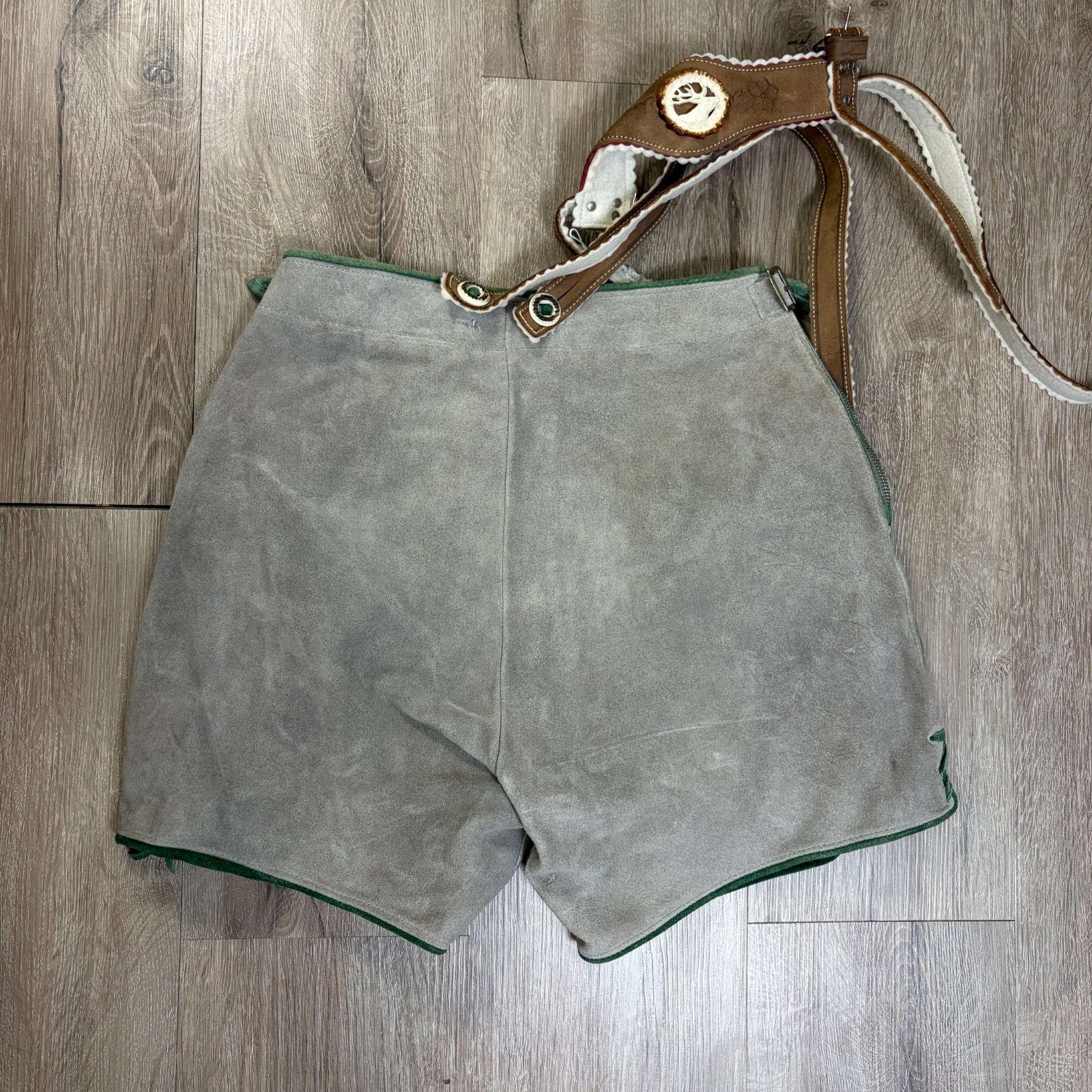 VTG German Bavarian Lederhosen Gray Leather Traditional Oktoberfest Youth