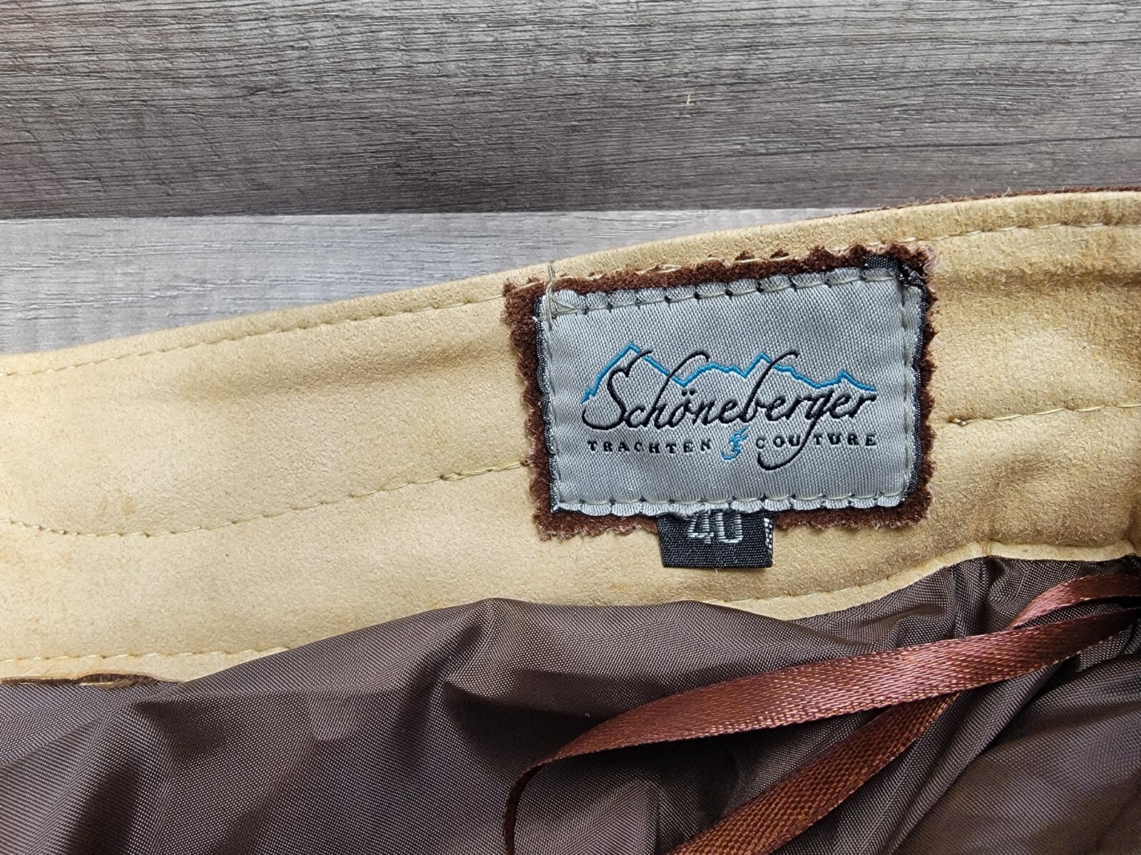 NWT Genuine Schoneberger Bavarian Lederhosen Trachten Couture Size 40
