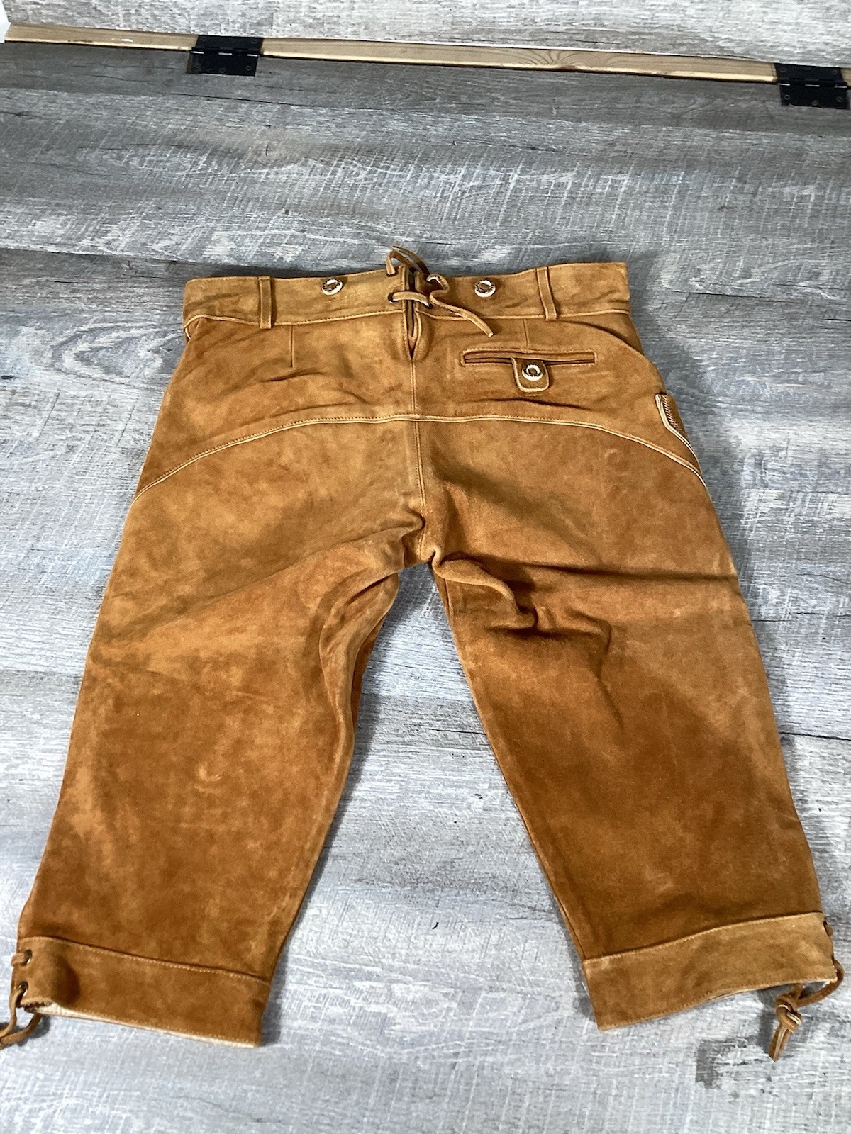 ALMBOCK Lederhosen Real Leather Bavarian Oktoberfest Shorts Size 50 /M NWT