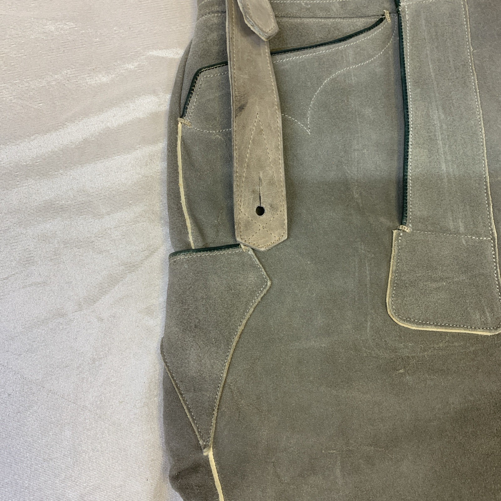 Vintage Austrian Lederhosen Heichlinger 32 Waist Suspenders Breast Plate