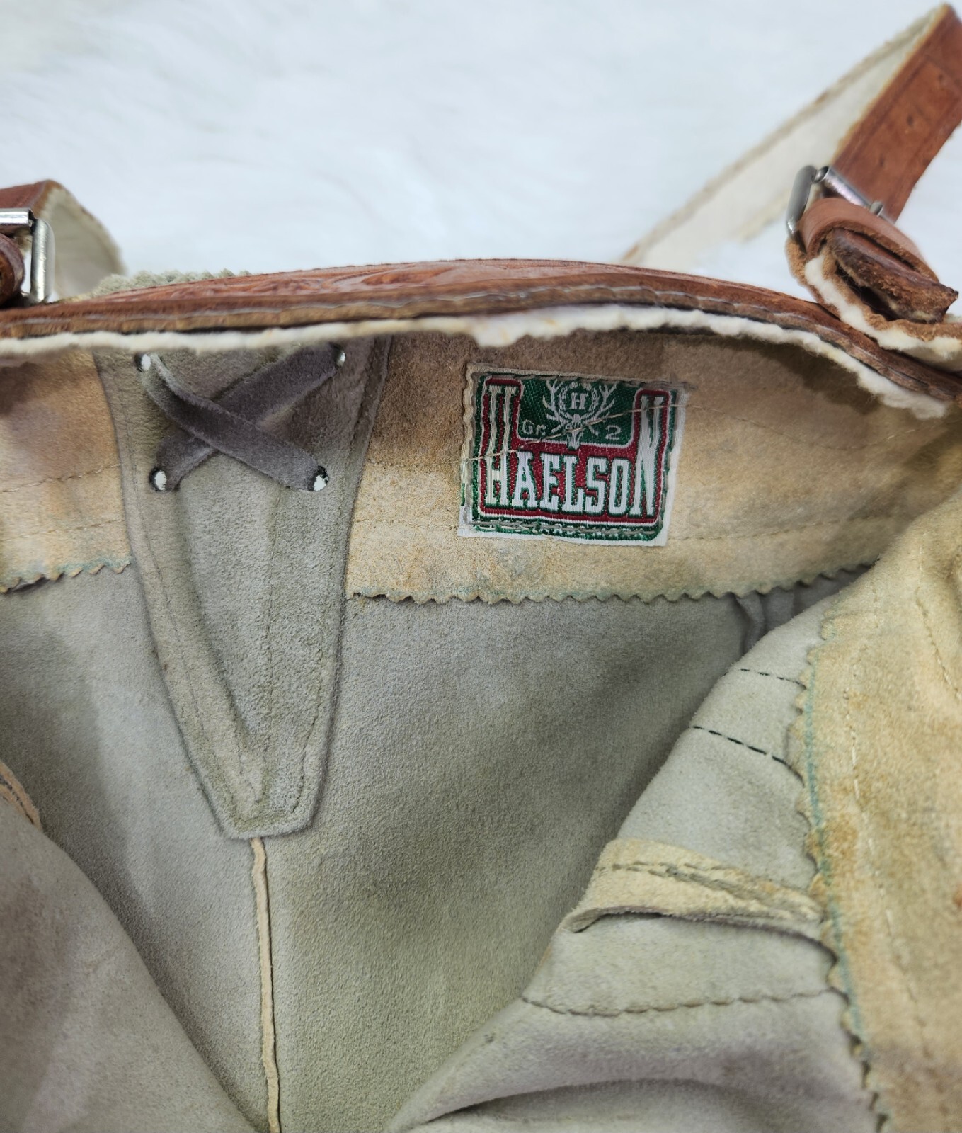 VTG German Lederhosen Child Shorts Suspender authentic Suede Leather Oktoberfest