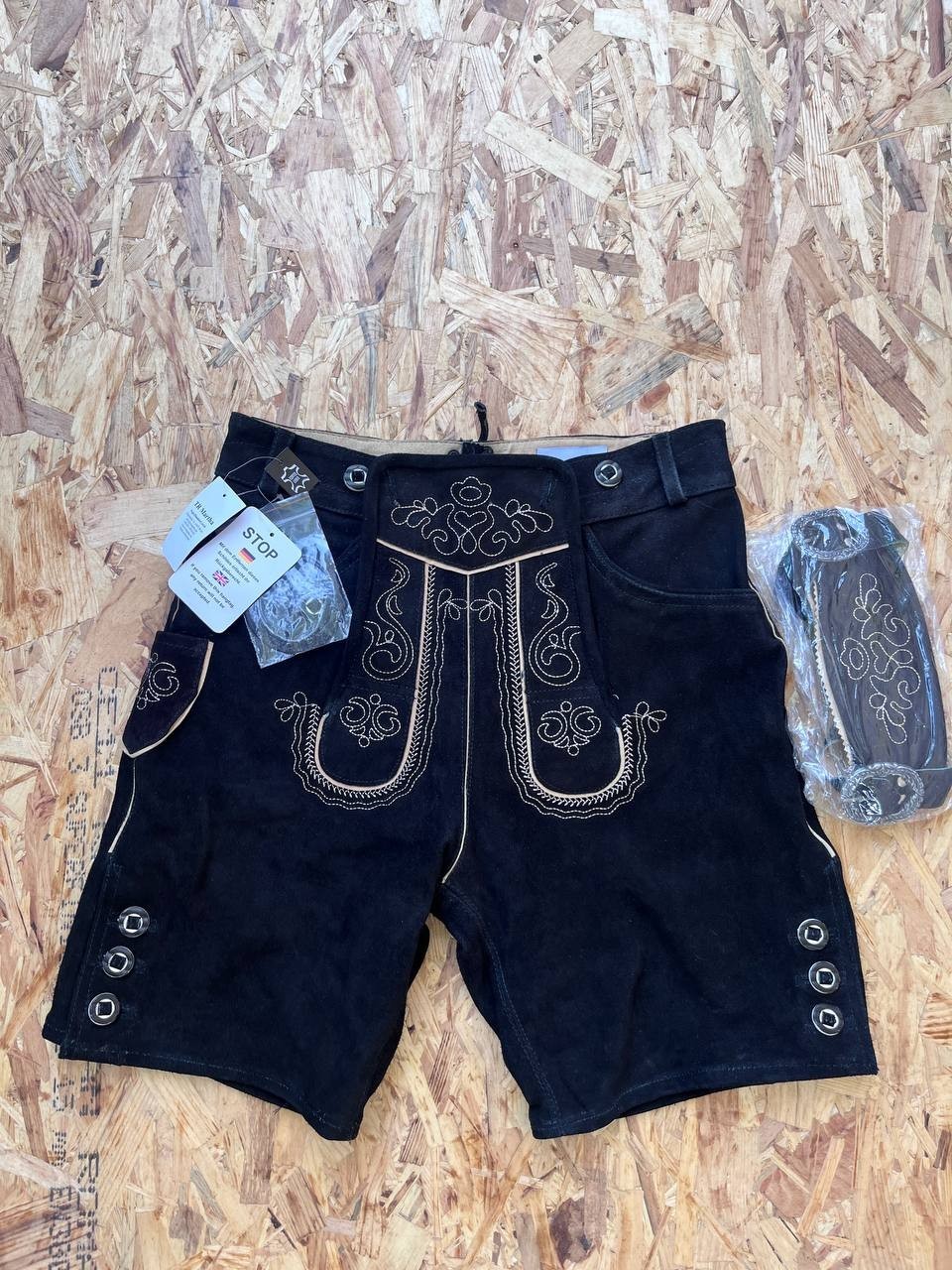 TR Martha Genuine Suede Leather Lederhosen Shorts Black Embroidered NWT Size 48