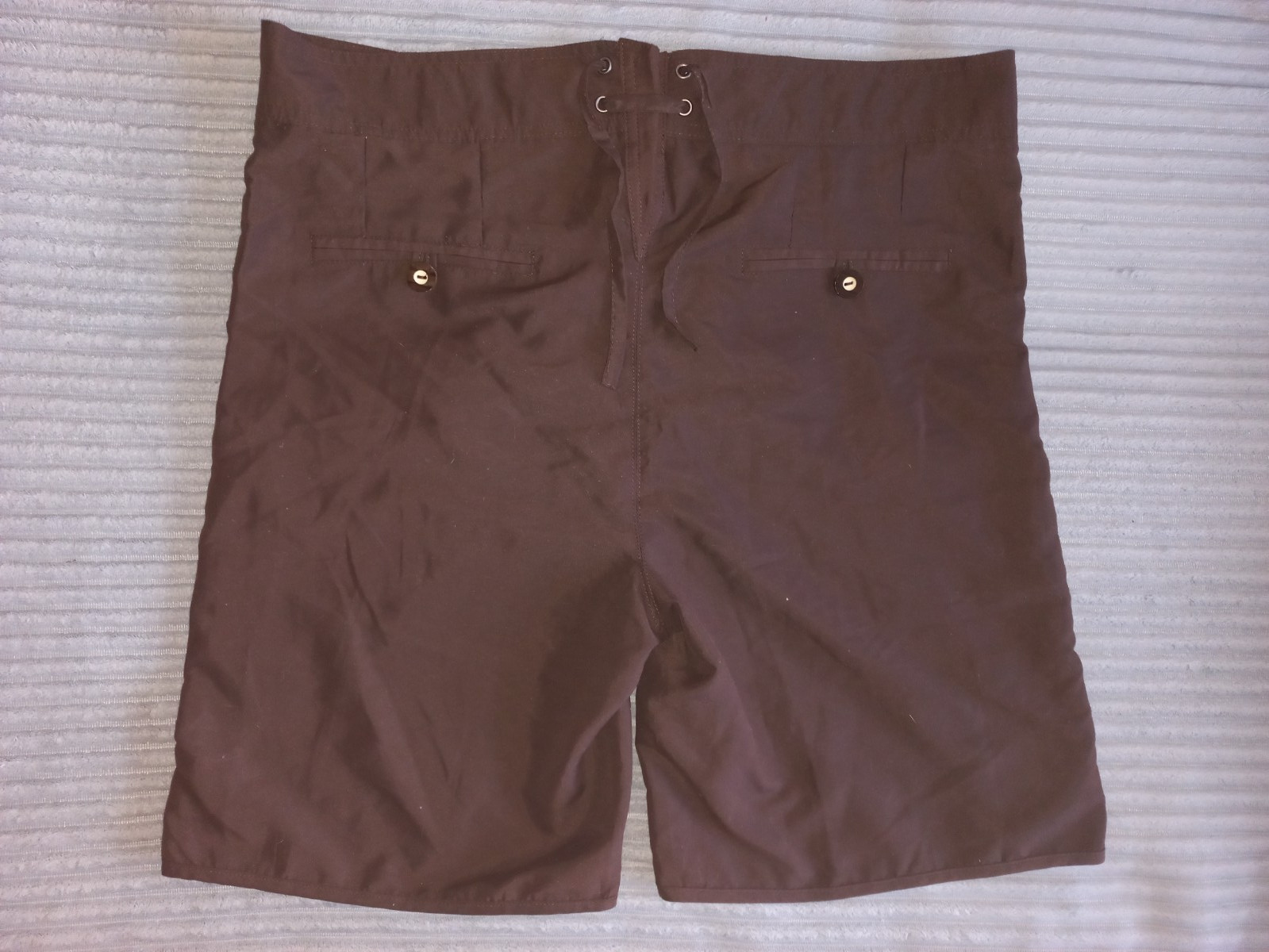 Der Wildschutz Traditional Lederhosen Trachten shorts pants (Size L)
