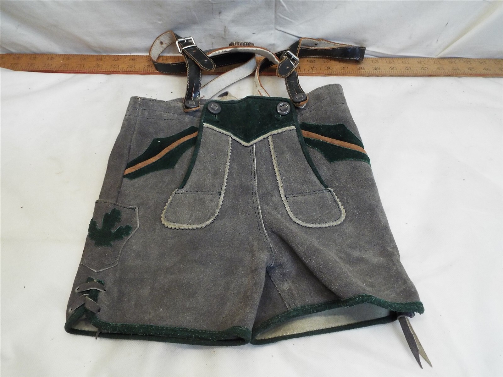 Pair Vintage Child’s Lederhosen German Bavarian Leather Shorts Suspenders Boys