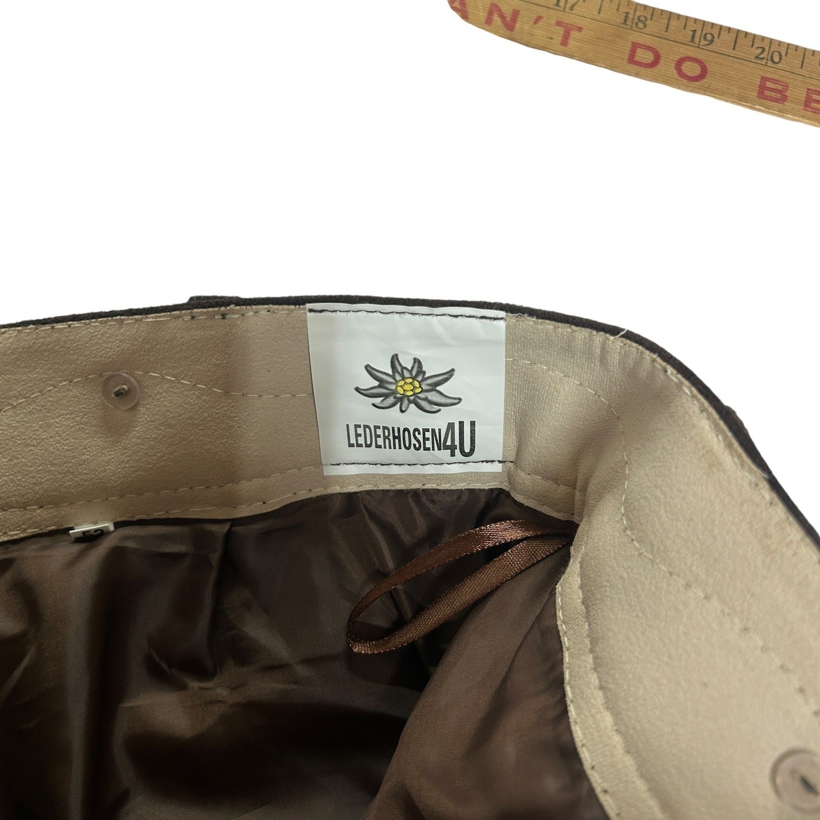 German Lederhosen 52 Brown Leather Embroidered Lions Oktoberfest Heritage 36-38
