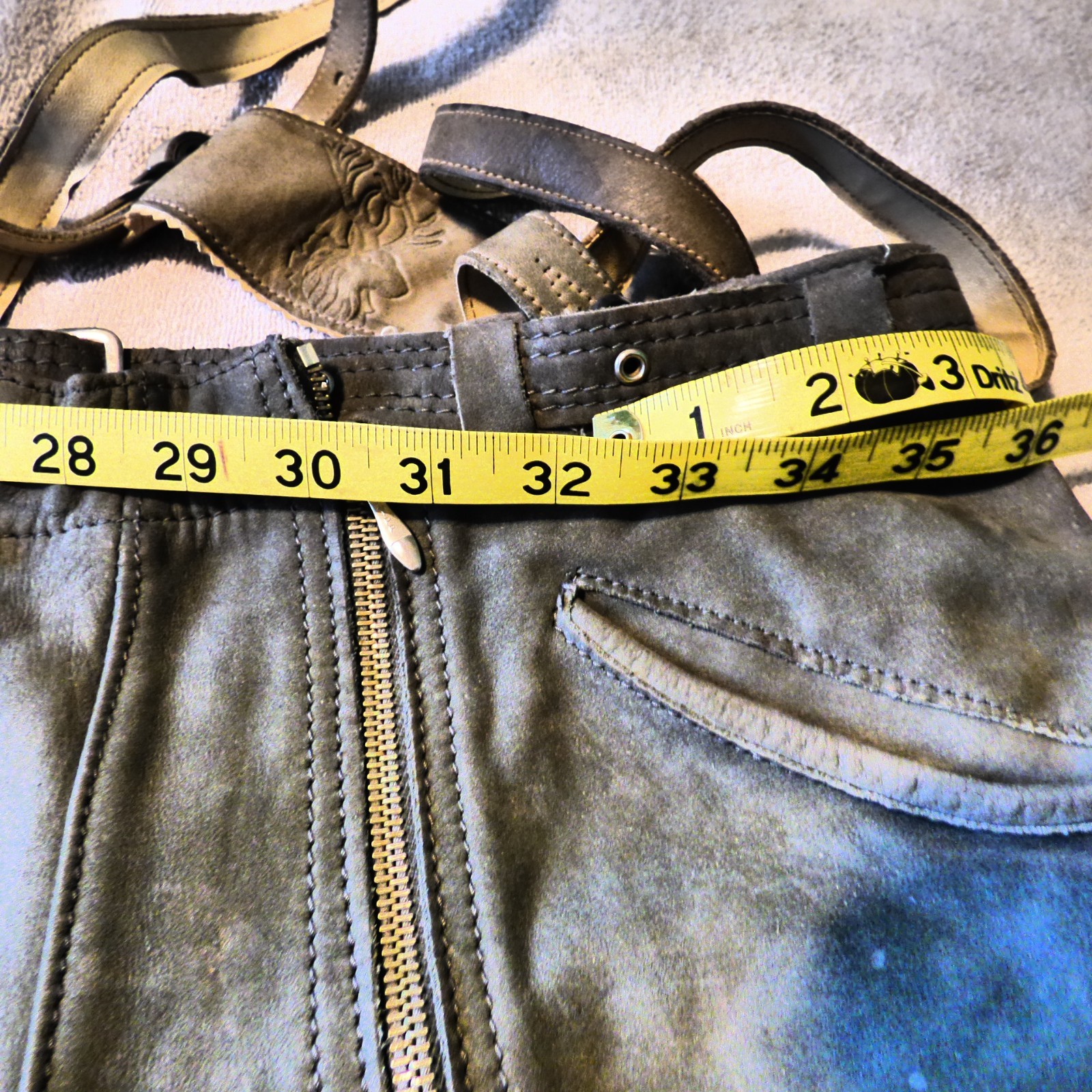 Vntage Bavarian Lederhosen men’s size 30 soft suede for your next Octoberfest