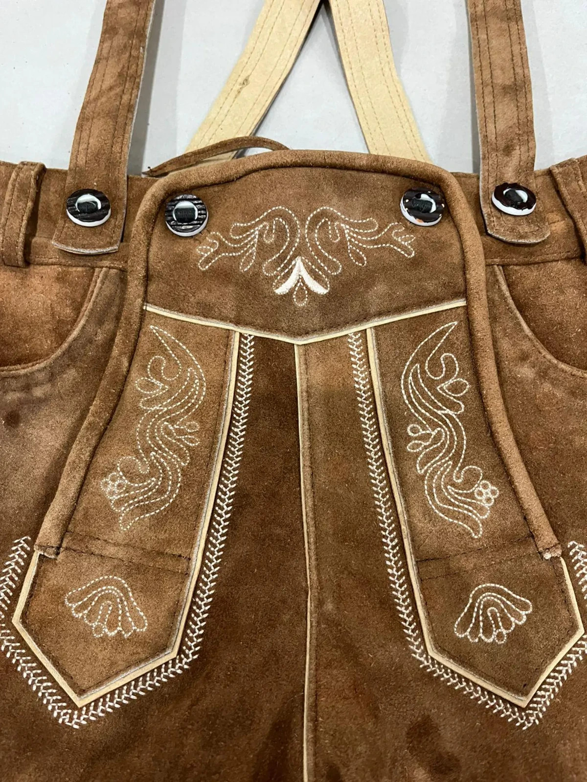 Men’s Authentic Suede Lederhosen: Embroidered Suspenders Oktoberfest Costume