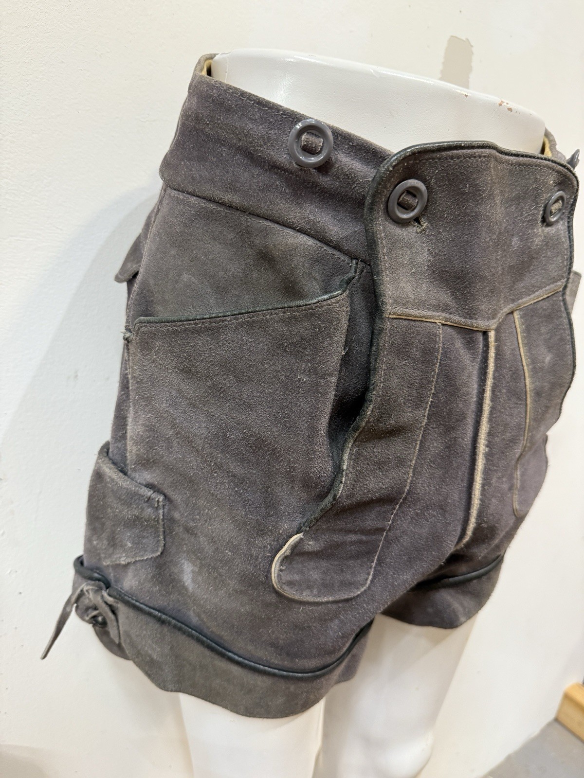 Bergfruend Lederhosen Leather Shorts Boys EU Size 44 – US Size 29