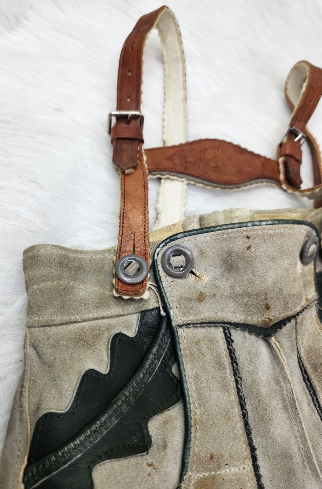 VTG German Lederhosen Child Shorts Suspender authentic Suede Leather Oktoberfest