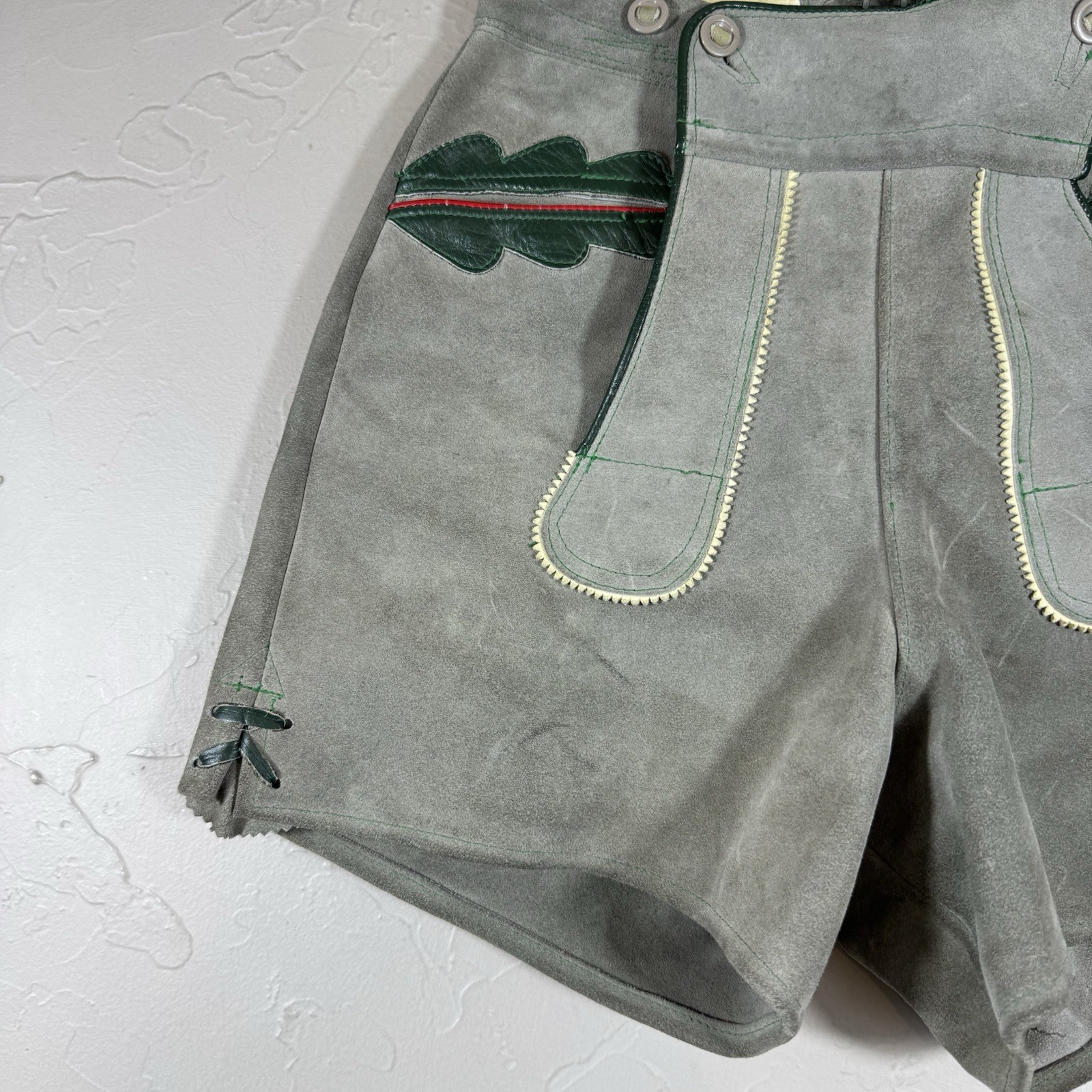 Vintage Lederhosen Authentic Suede Leather German Shorts Wmn XS Child 27in waist