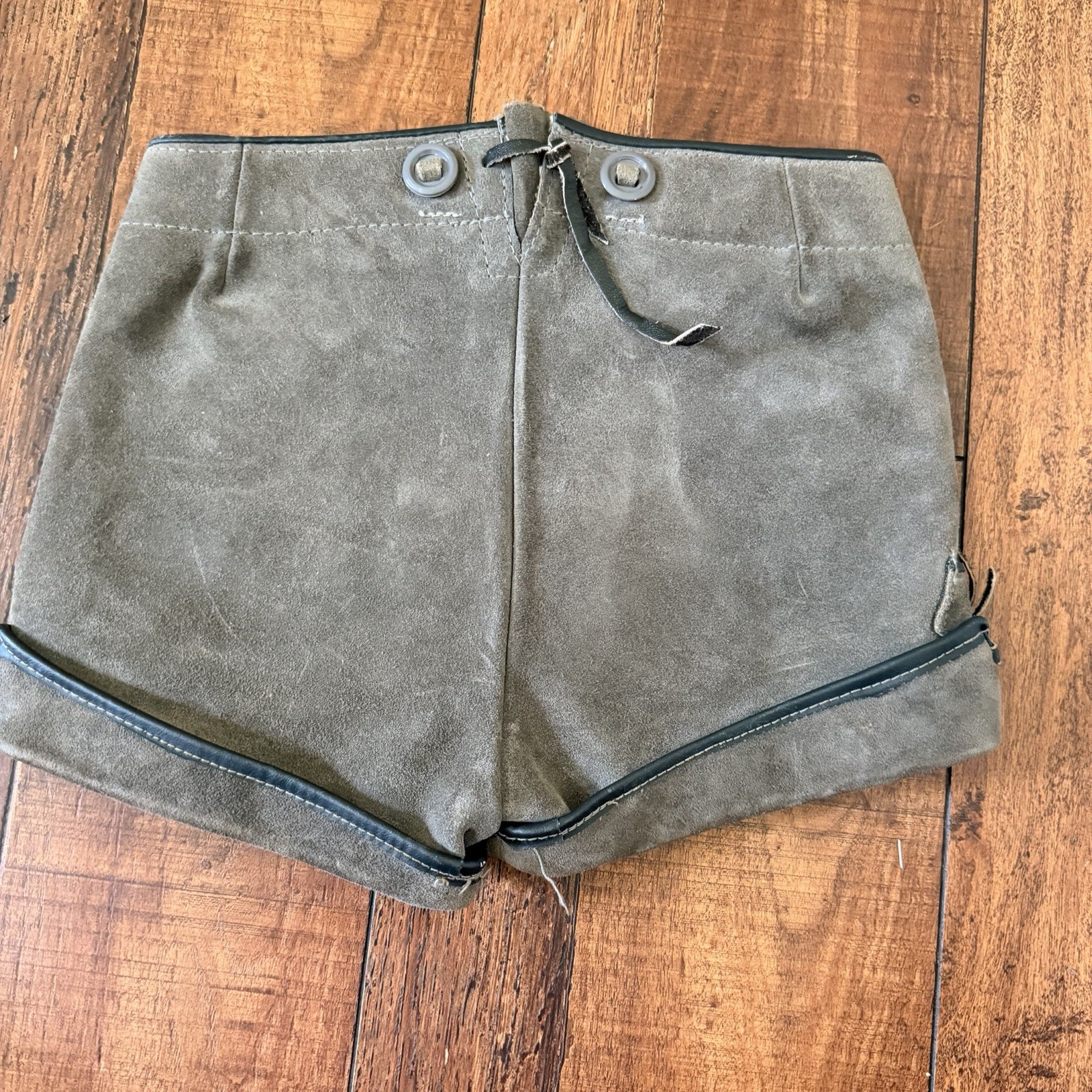 Vintage German Leather 70s Suede Shorts Bavarian Lederhosen