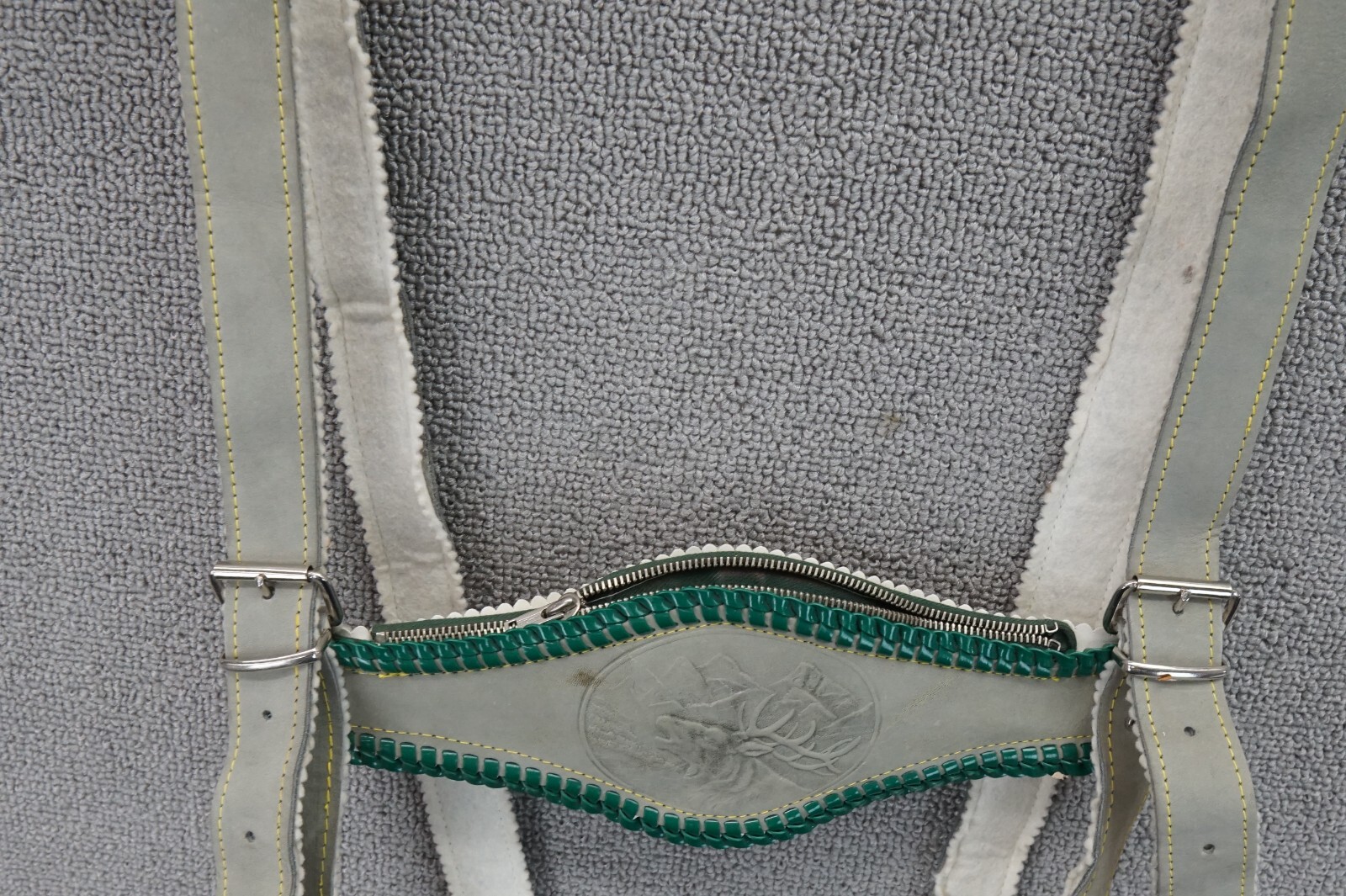 Vintage Lederhosen Shorts Size 32 Green Leather Oktoberfest Costume