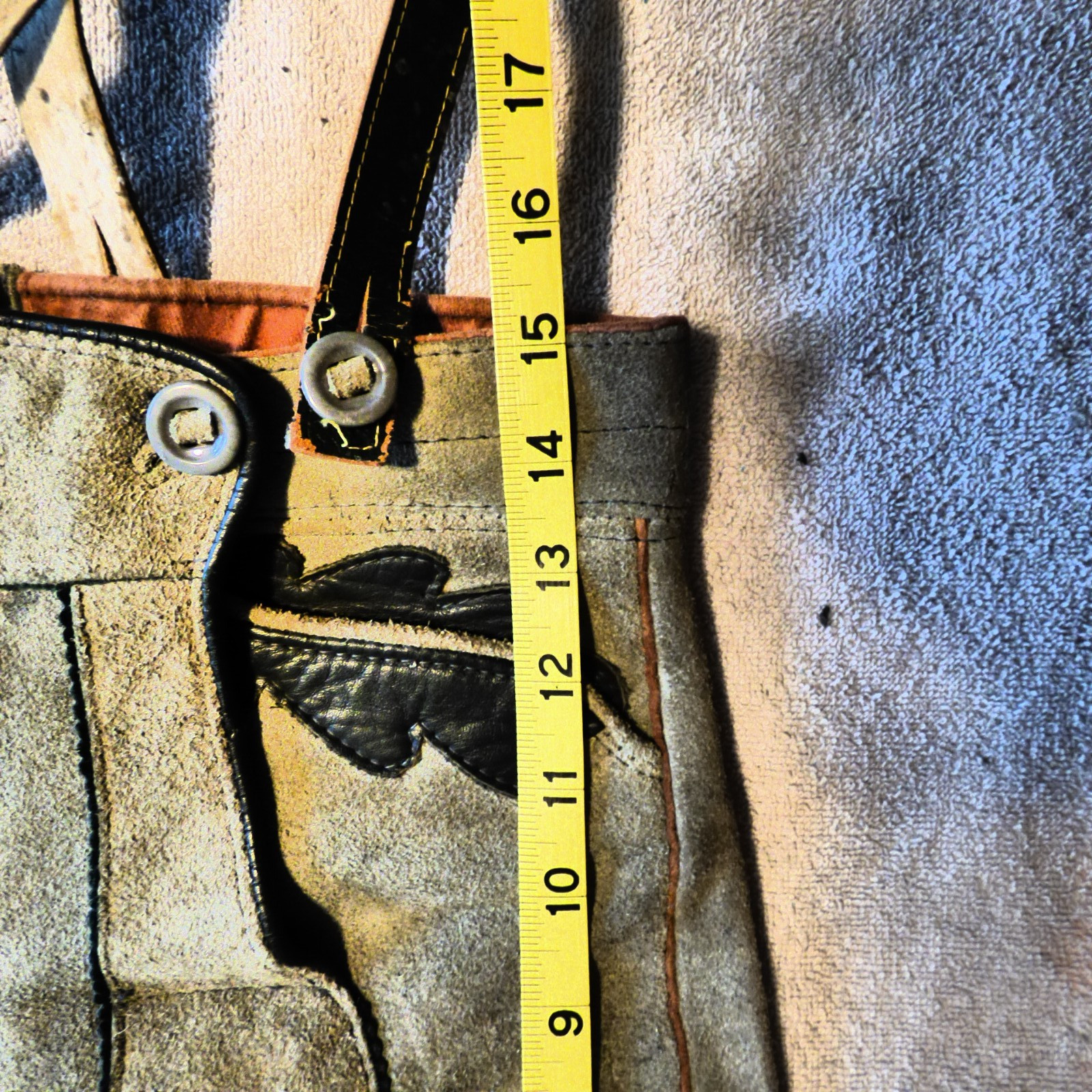 Vintage Bavarian Lederhosen Boys size 28-29 waist Octoberfest Must