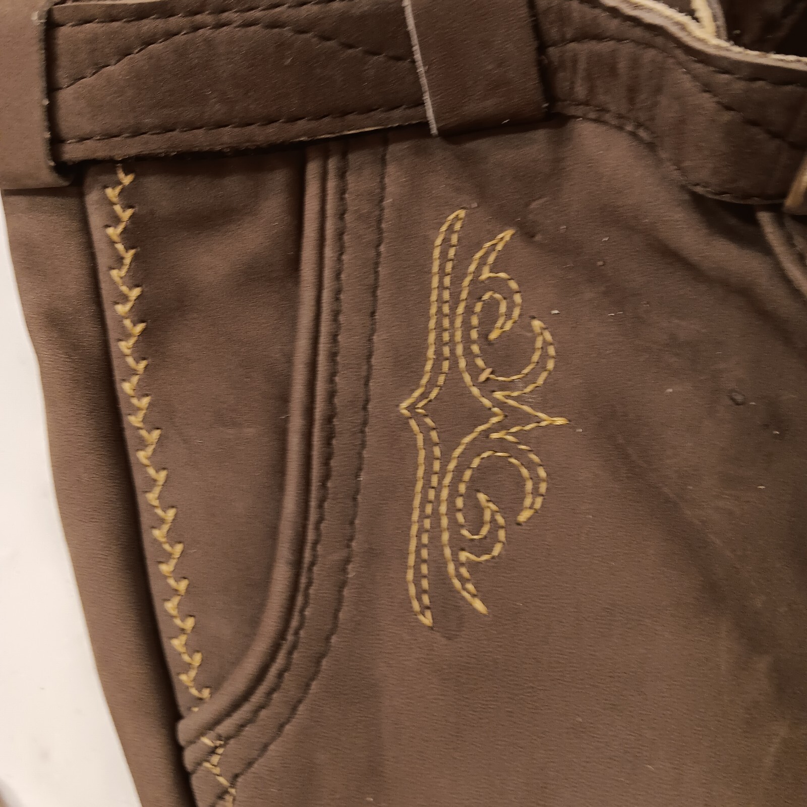 VINTAGE BECKERT MODELL Youth Suede/ Leather. German/Bavarian Lederhosen