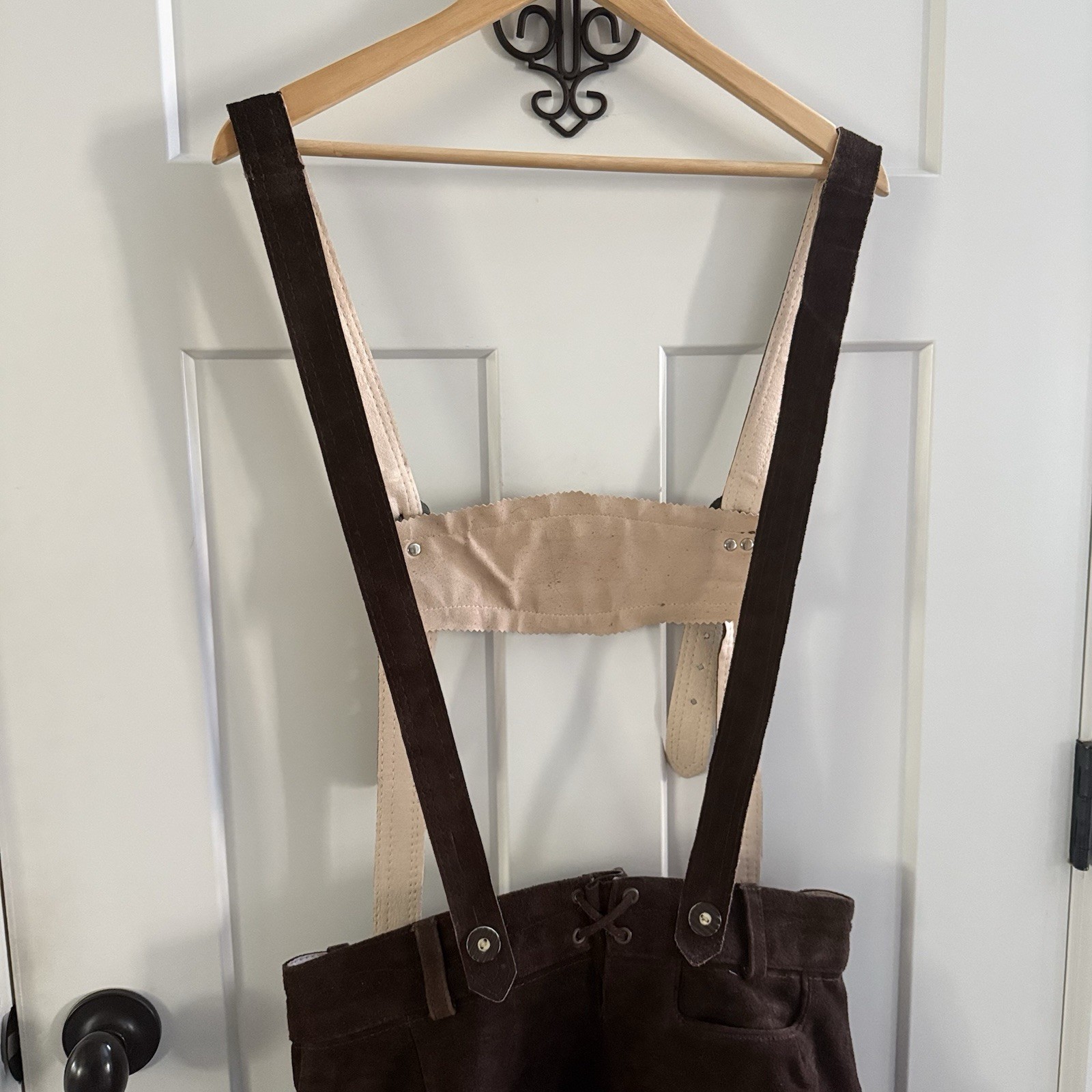 Lederhosen4U German Lederhosen Shorts Suspenders Size 50 Brown Heavy Leather