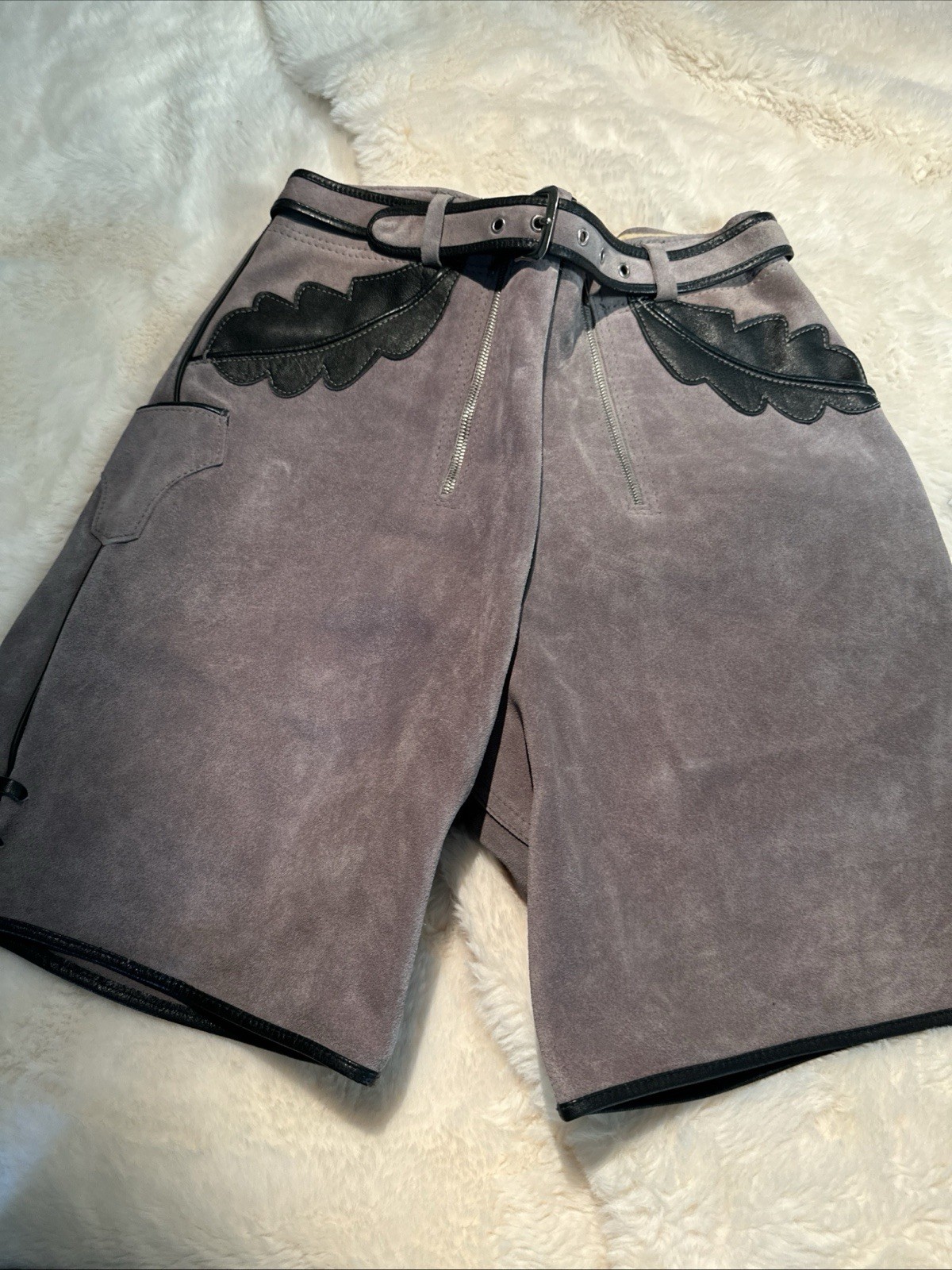 Leather Lederhosen Embroidered Traditional Size 43 Very Nice
