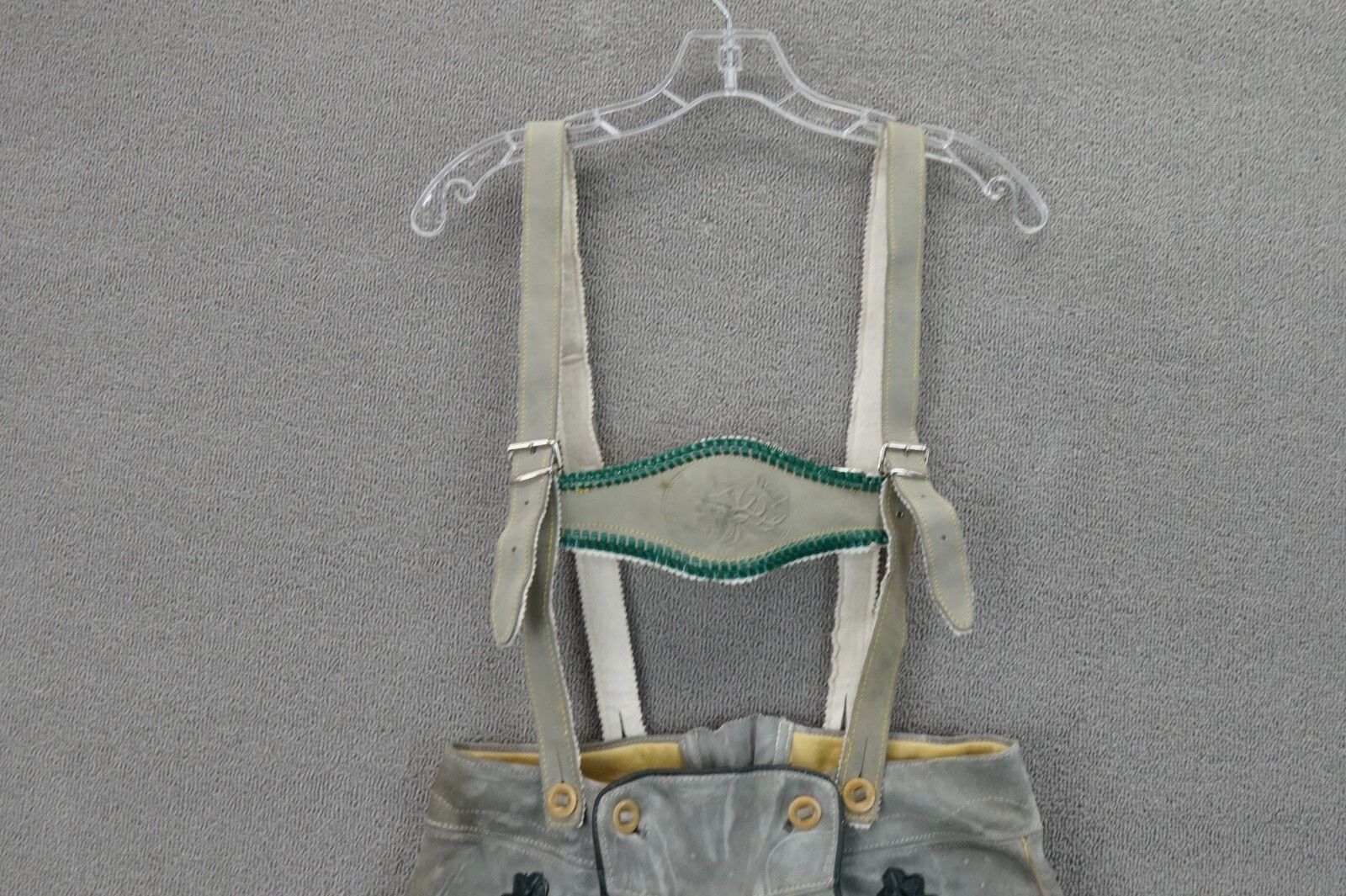 Vintage Lederhosen Shorts Size 32 Green Leather Oktoberfest Costume