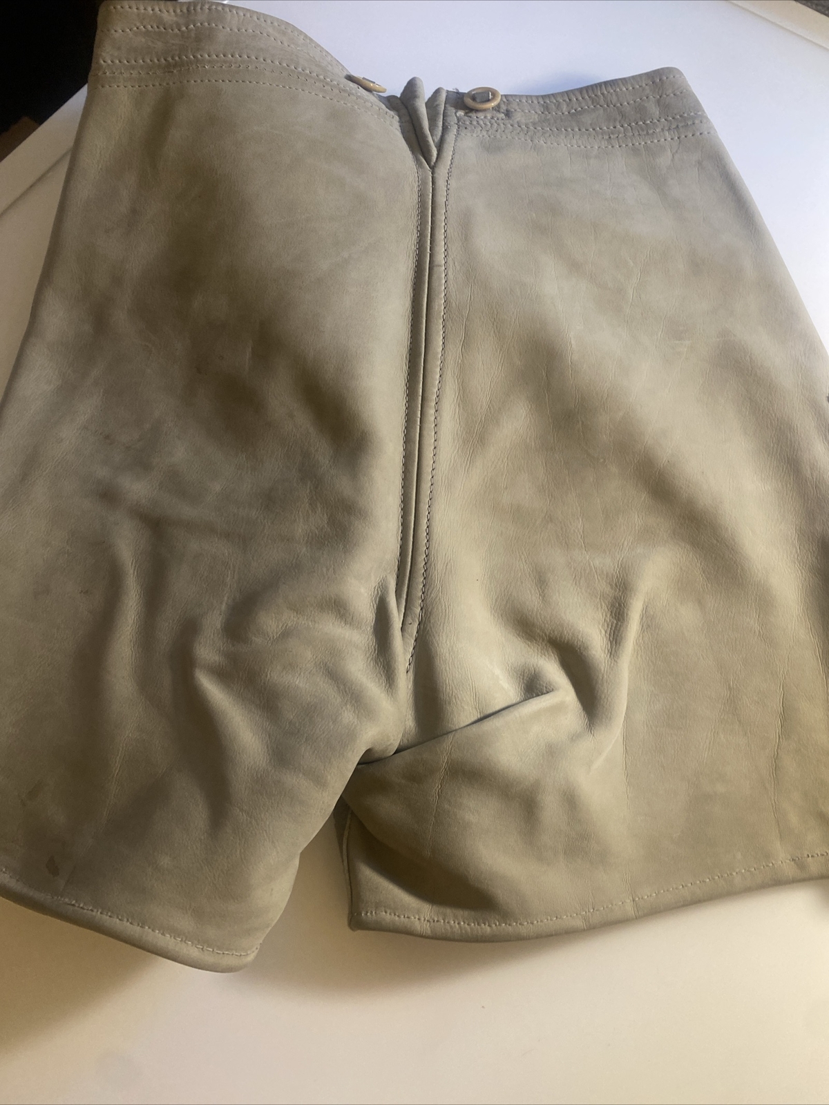 VTG German Lederhosen Size 46 Gray Suede Oktoberfest PLUS Boy’s 3brbb