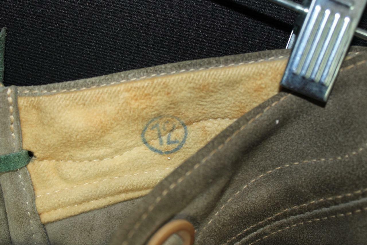 VINTAGE 1960’S GRAY GREEN SUEDE AUTHENTIC SUEDE LEDERHOSEN SHORTS SIZE 25″ WAIST