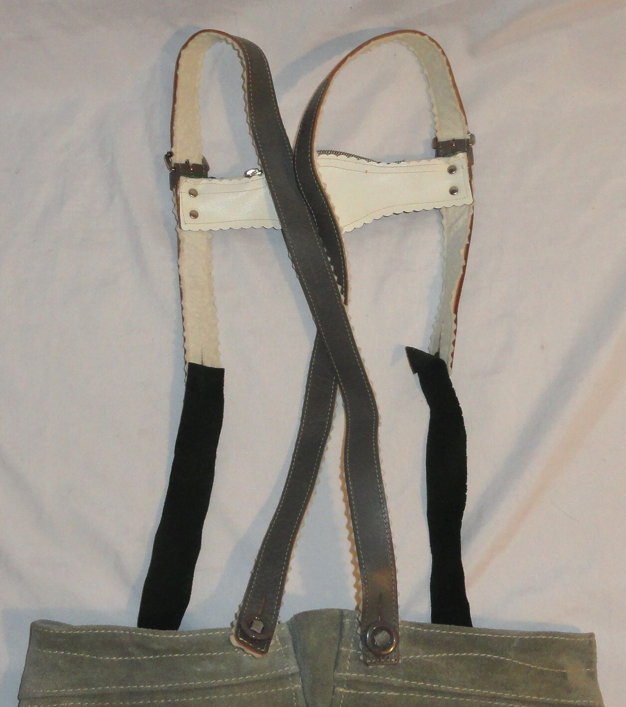 Vintage Raka German Size 12 Small Leather Suede Lederhosen Shorts & Suspenders