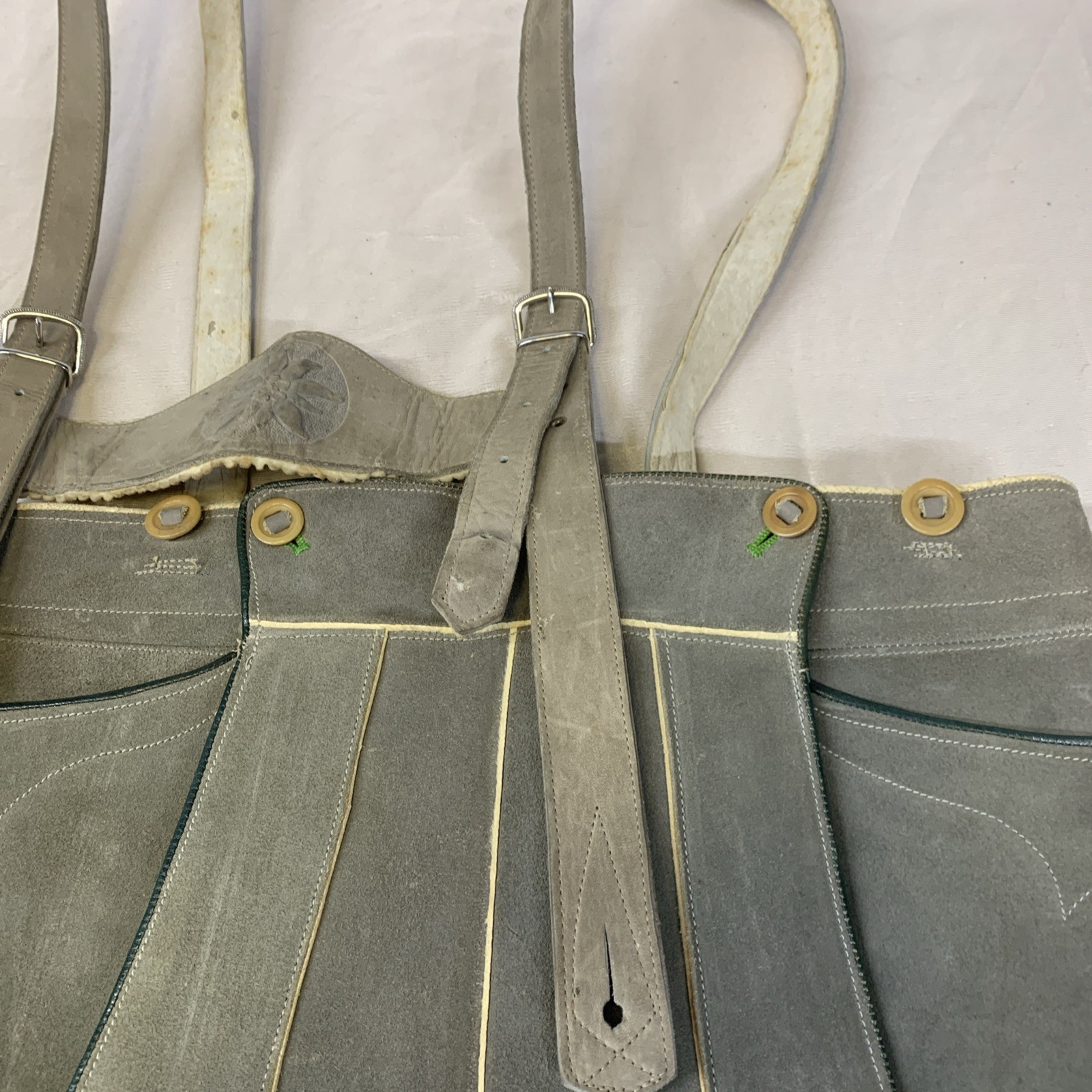 Vintage Austrian Lederhosen Heichlinger 32 Waist Suspenders Breast Plate