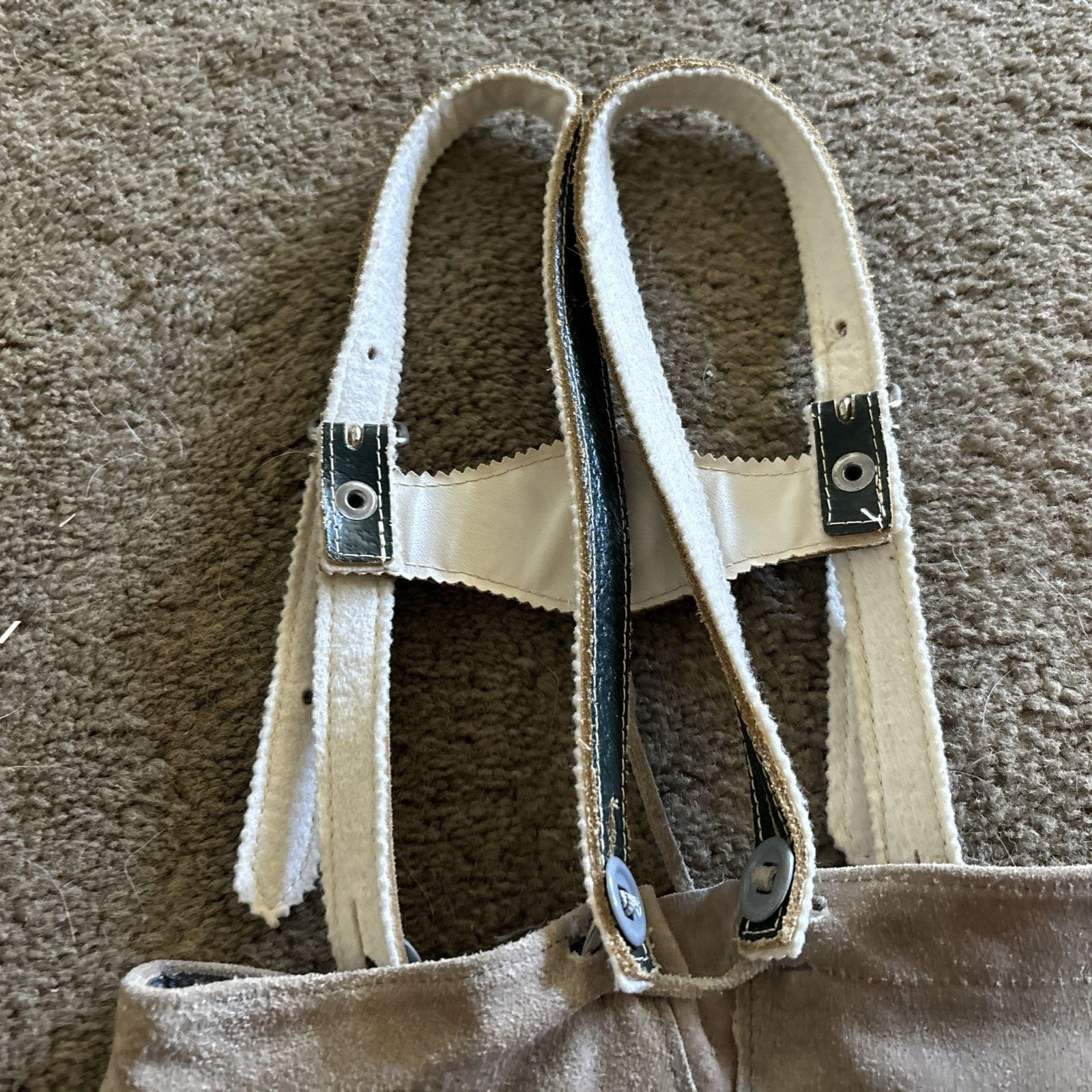 VTG German Lederhosen Child Shorts Suspender authentic Suede Leather Oktoberfest