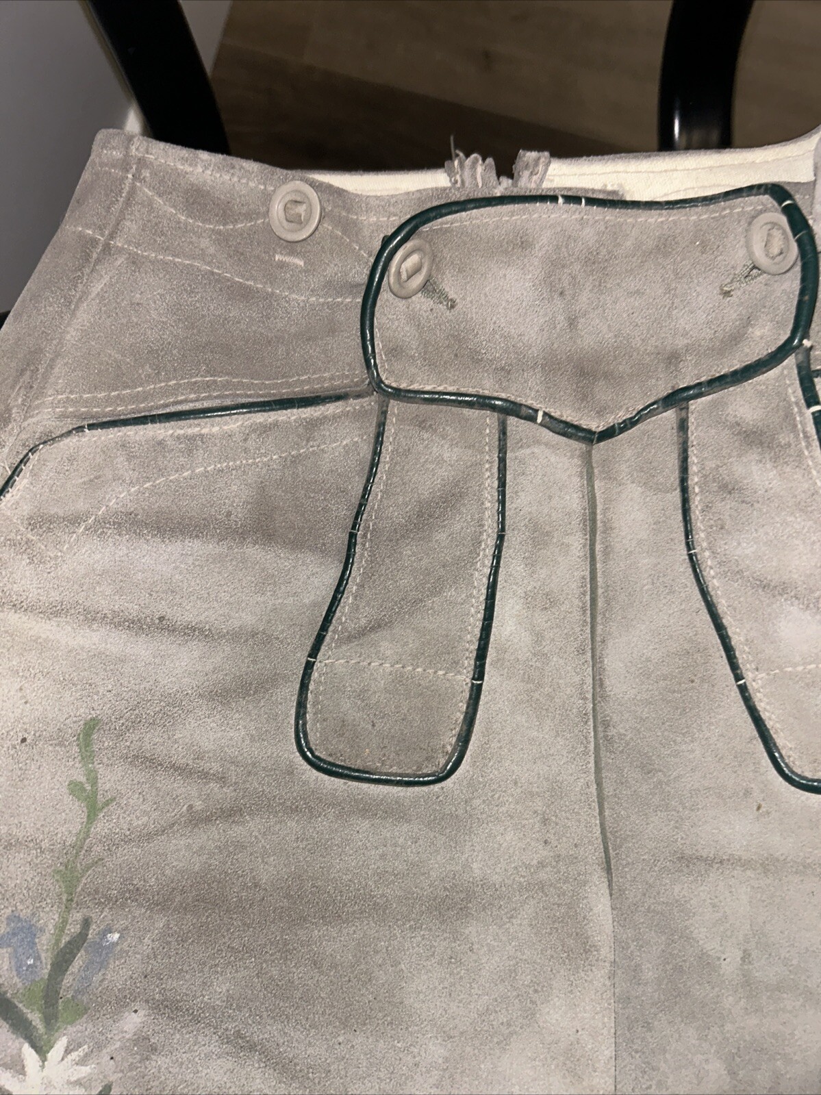 Vintage German Leather Suede Bavarian Lederhosen Shorts Waist 28″ Size 12