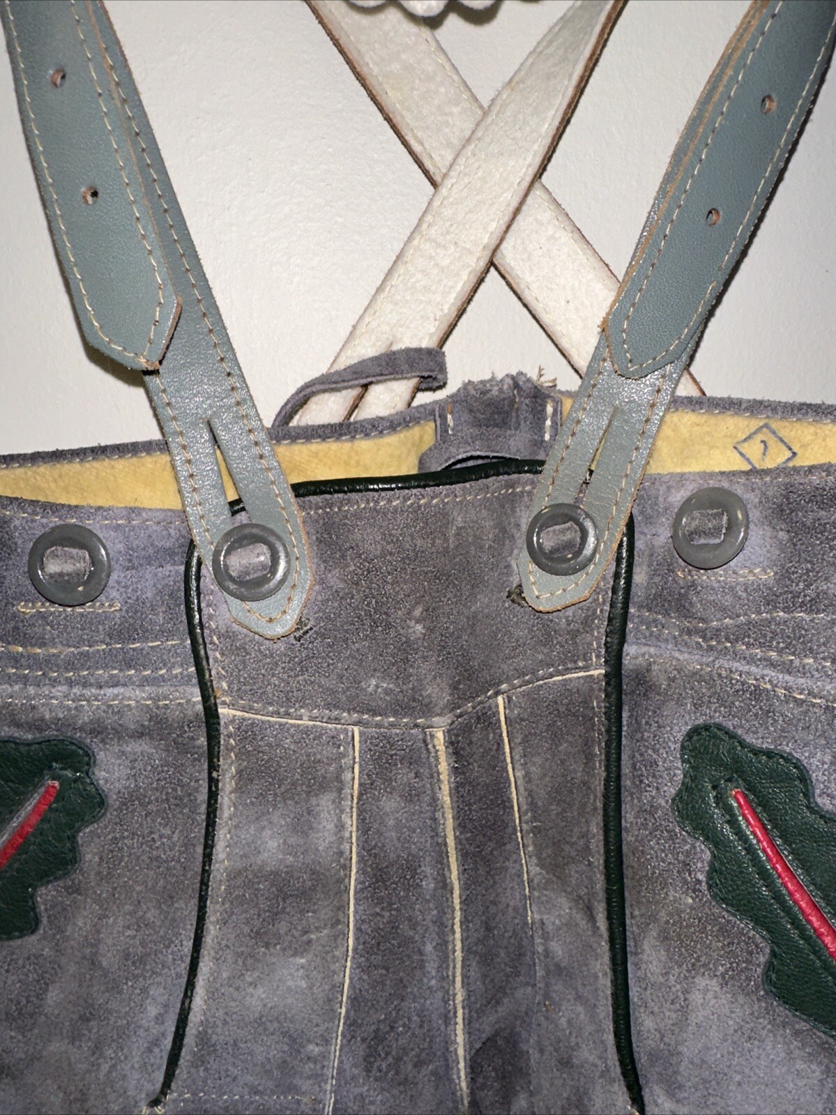 Vintage 1960s Bergfreund Boys Lederhosen Elk Leather German Shorts Sz 1 11″x9″