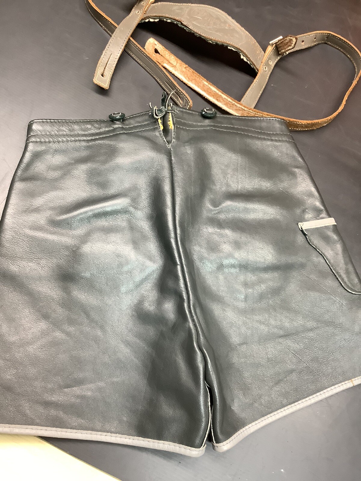 Vintage Lederhosen shorts Gray Leather Small Kids Size Oktoberfest 1970’s